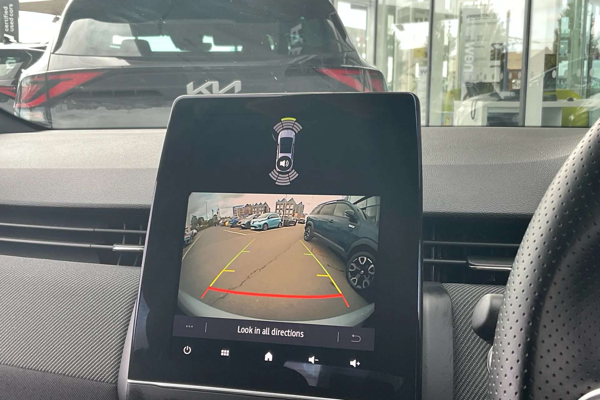 2025 RENAULT CLIO 2025 RENAULT CLIO