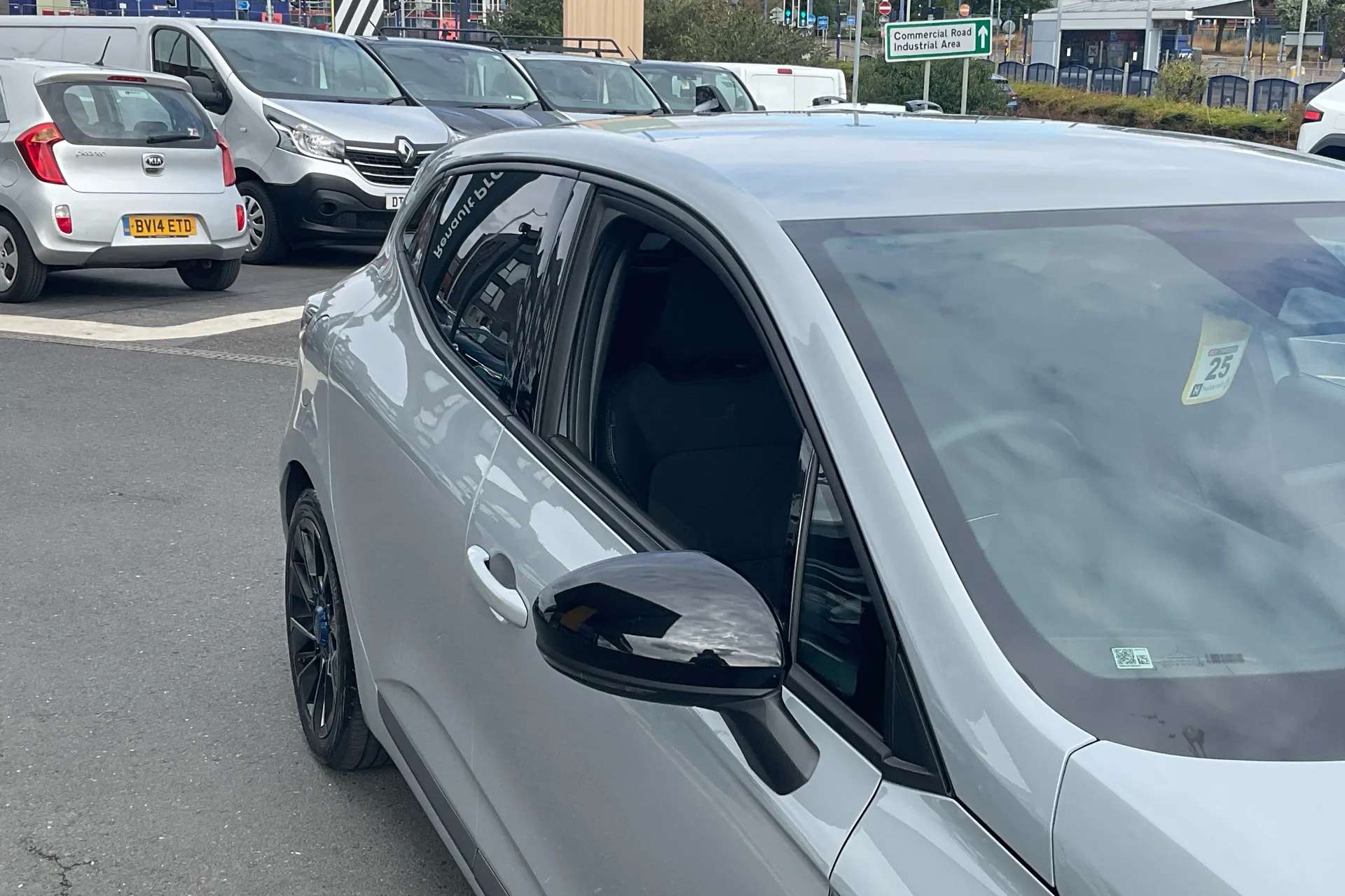 2025 RENAULT CLIO 2025 RENAULT CLIO