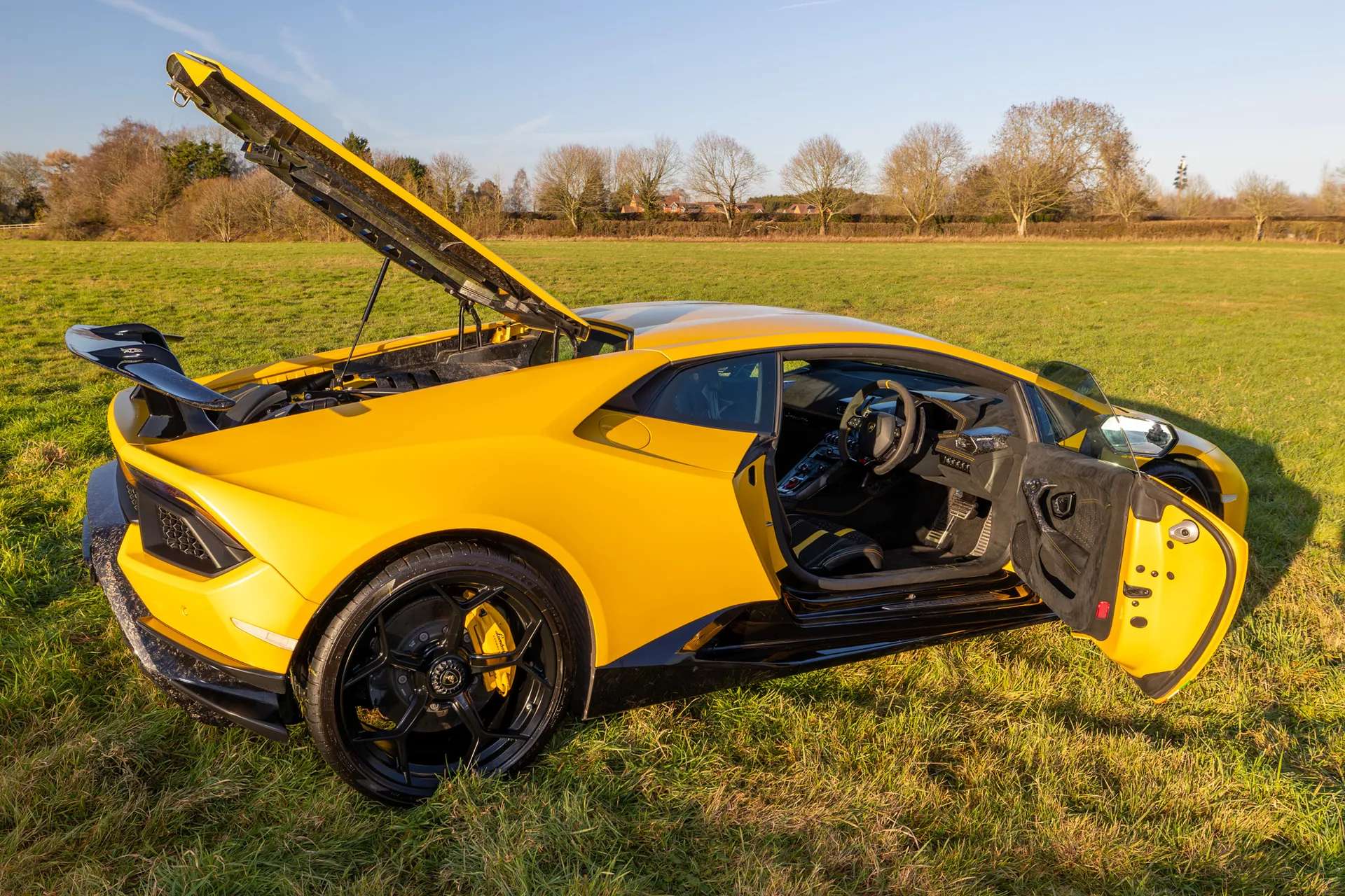2017 LAMBORGHINI HURACAN 2017 LAMBORGHINI HURACAN