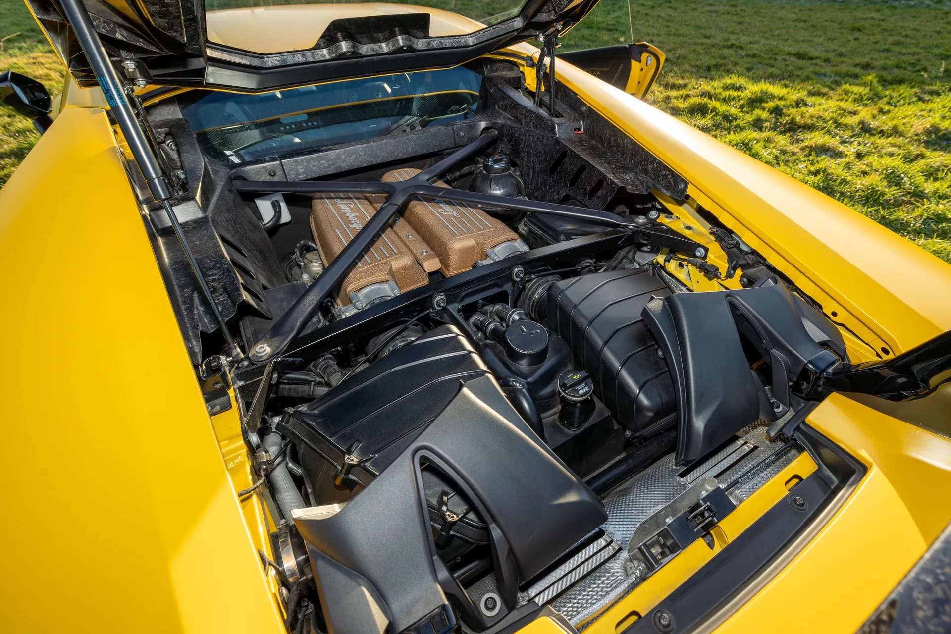 2017 LAMBORGHINI HURACAN 2017 LAMBORGHINI HURACAN