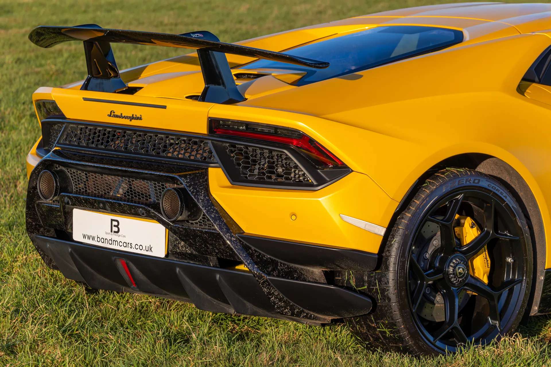 2017 LAMBORGHINI HURACAN 2017 LAMBORGHINI HURACAN