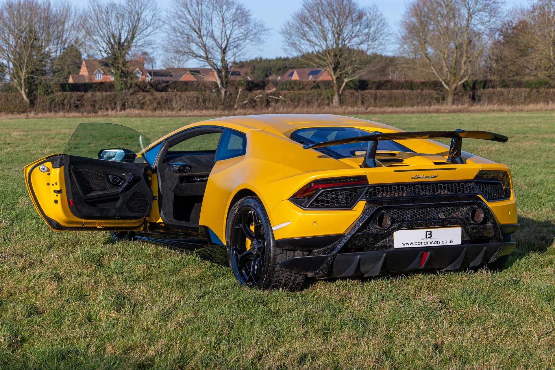 2017 LAMBORGHINI HURACAN 2017 LAMBORGHINI HURACAN