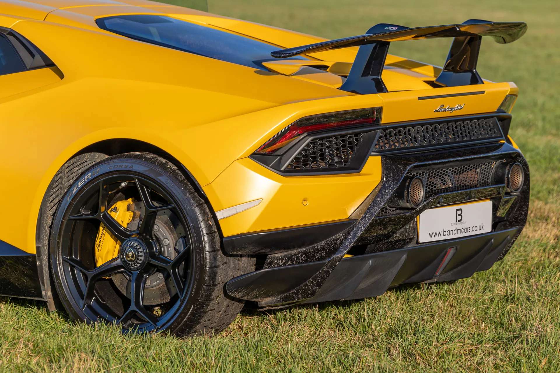 2017 LAMBORGHINI HURACAN 2017 LAMBORGHINI HURACAN