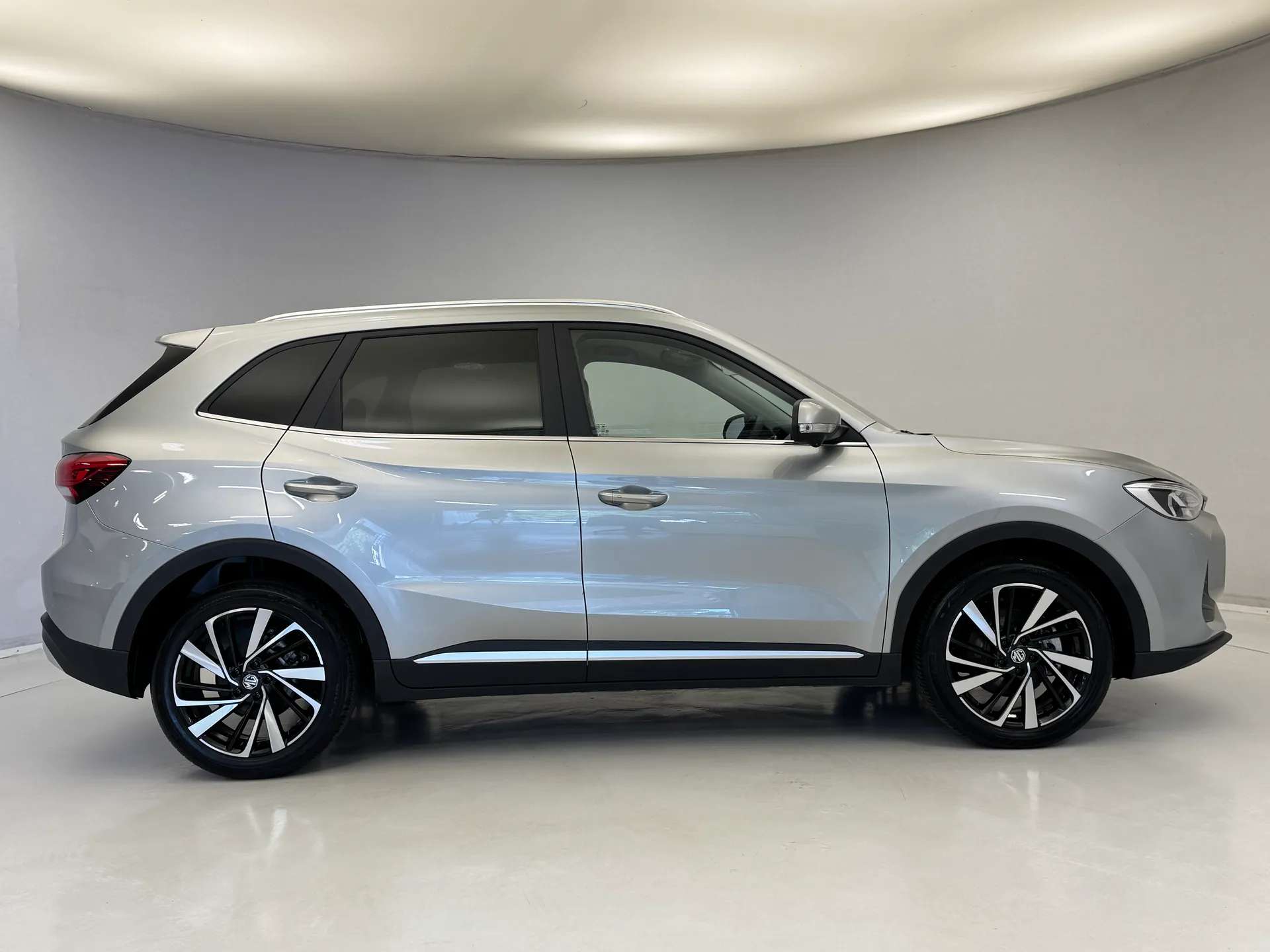 2025 MG ZS 2025 MG ZS