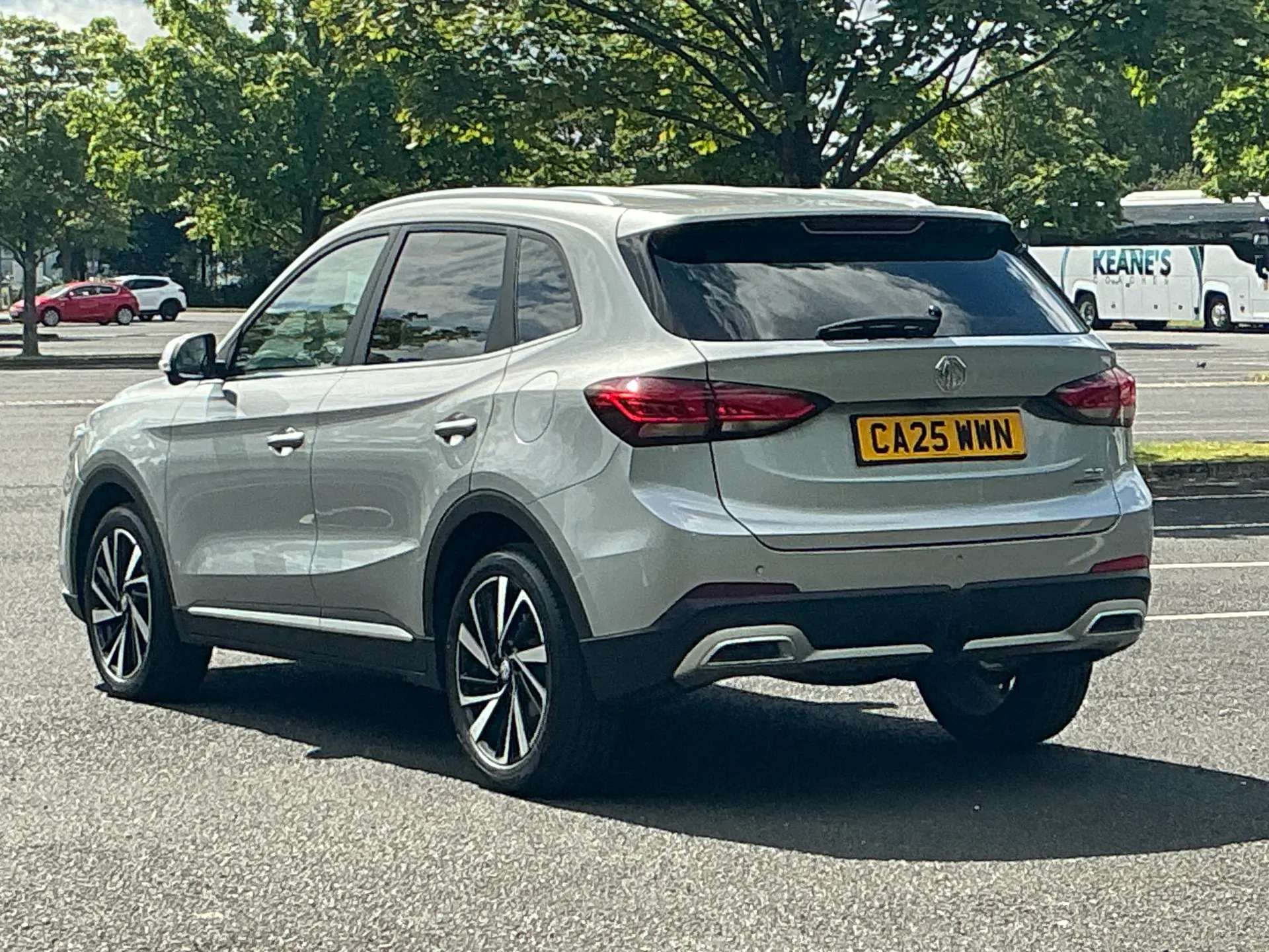 2025 MG ZS 2025 MG ZS