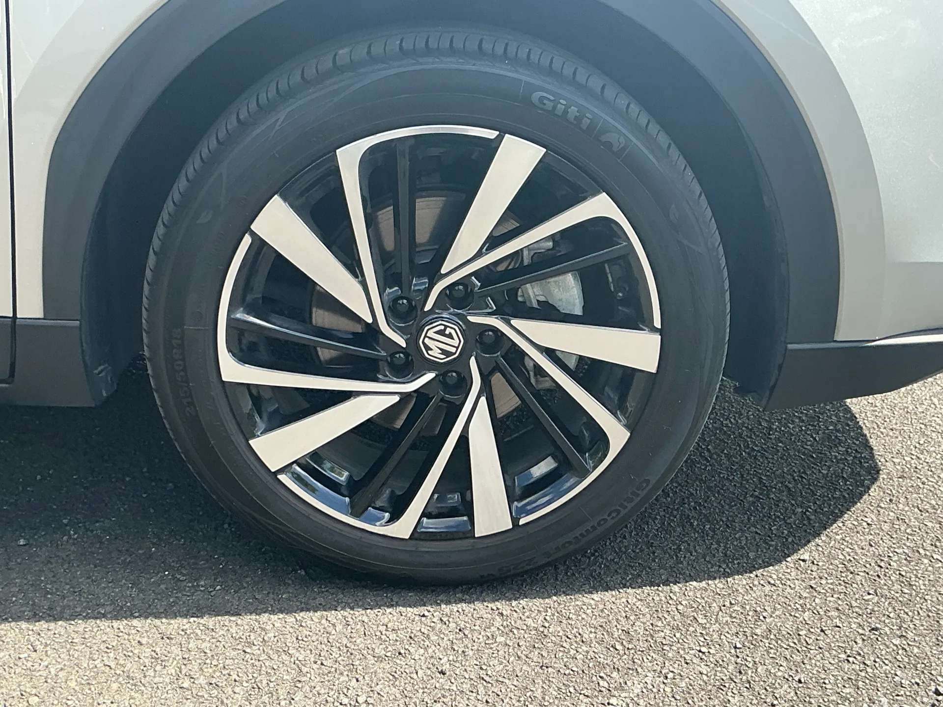 2025 MG ZS 2025 MG ZS