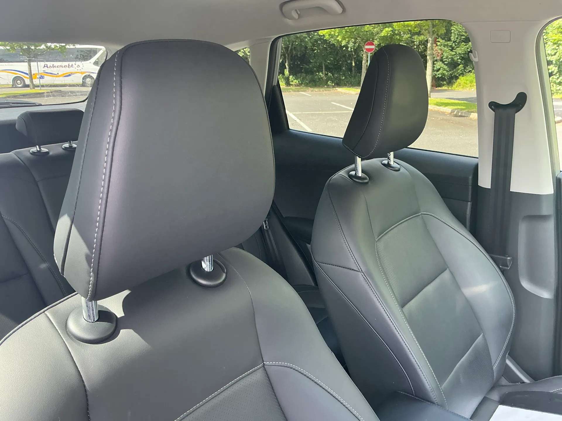 2025 MG ZS 2025 MG ZS