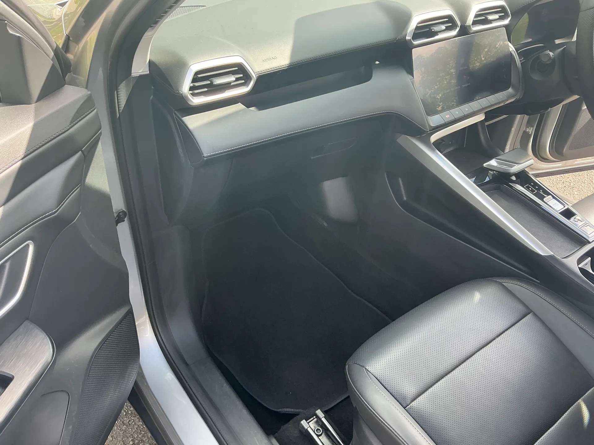 2025 MG ZS 2025 MG ZS