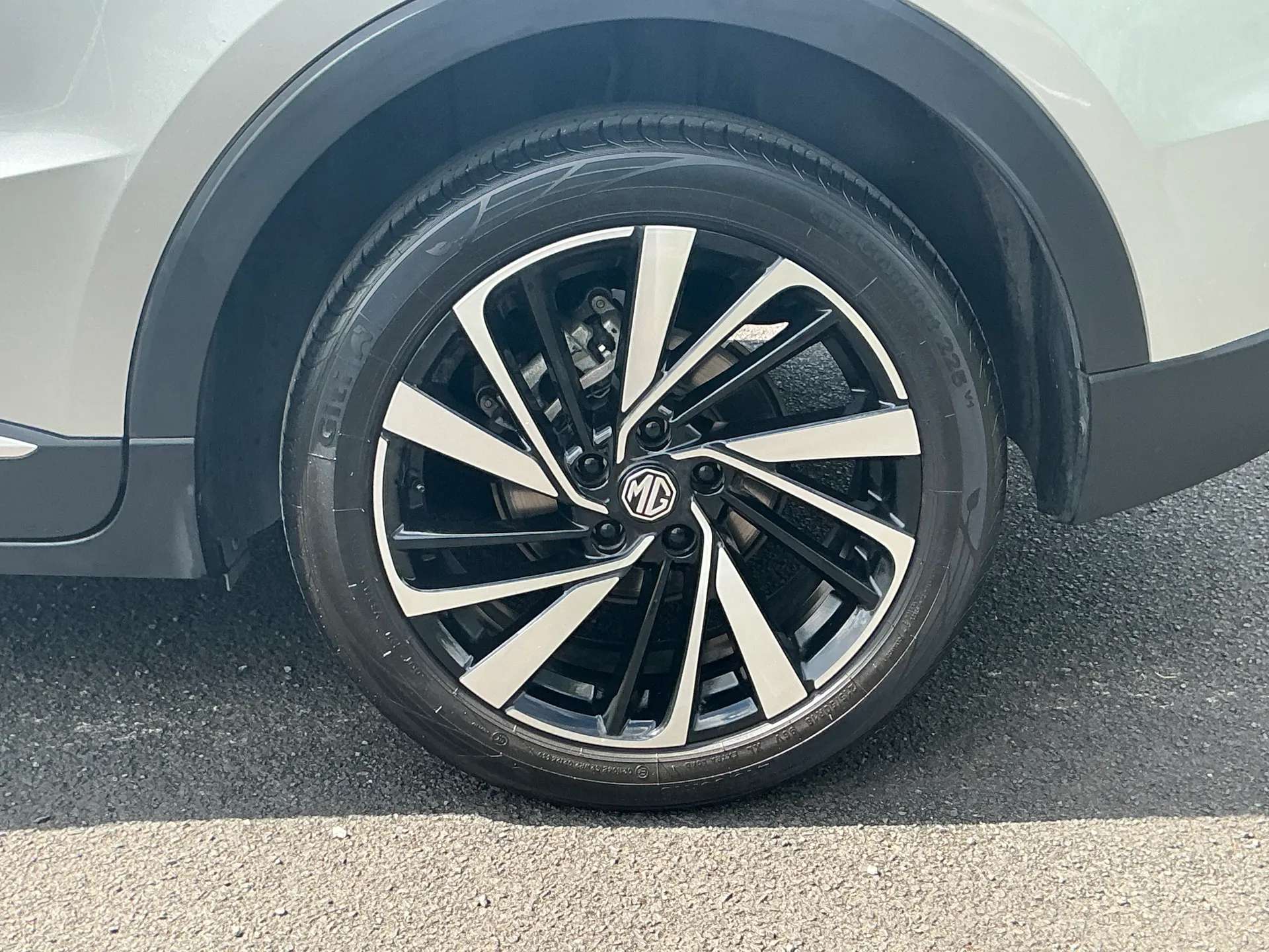 2025 MG ZS 2025 MG ZS