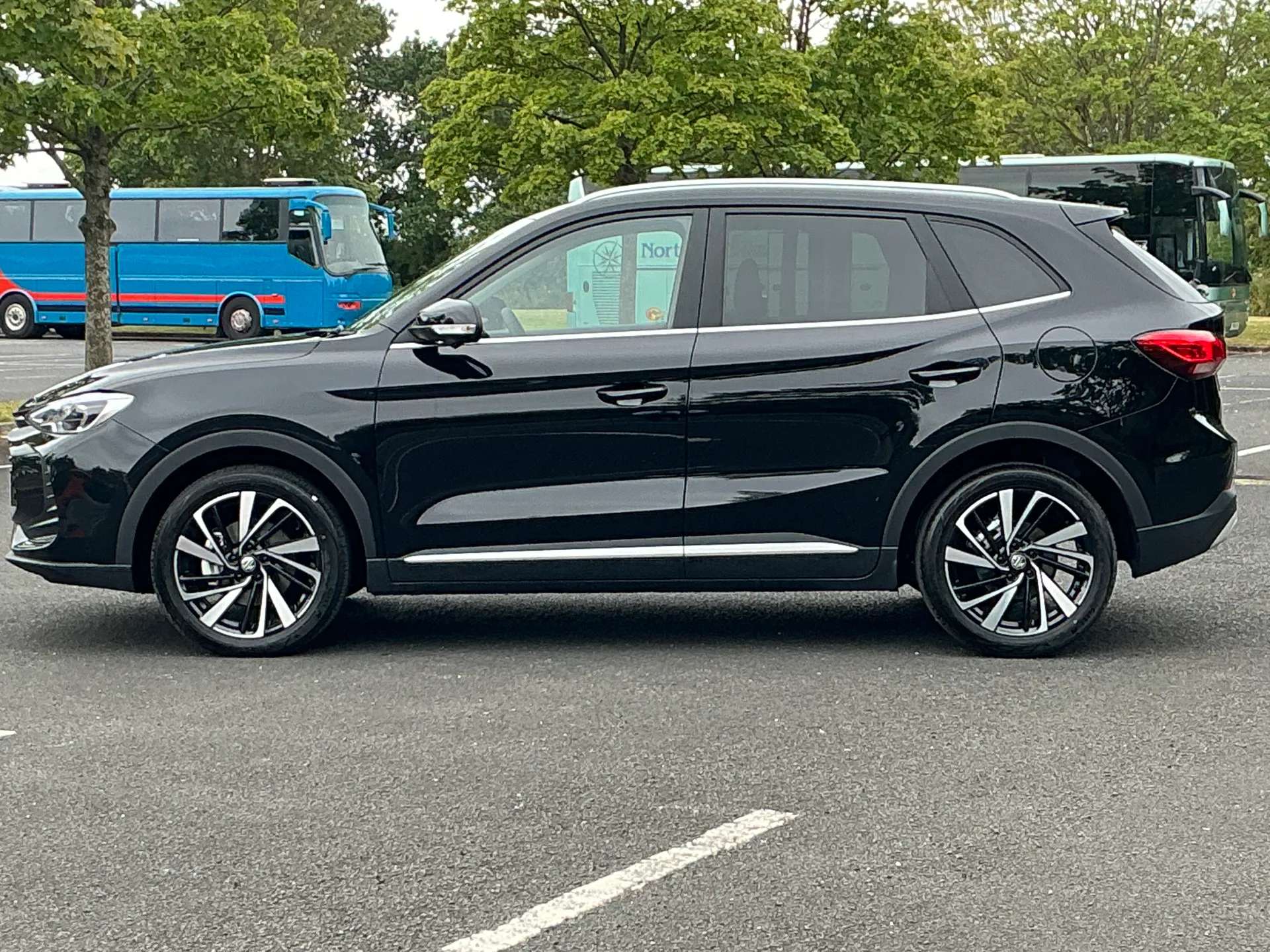 2026 MG ZS 2026 MG ZS