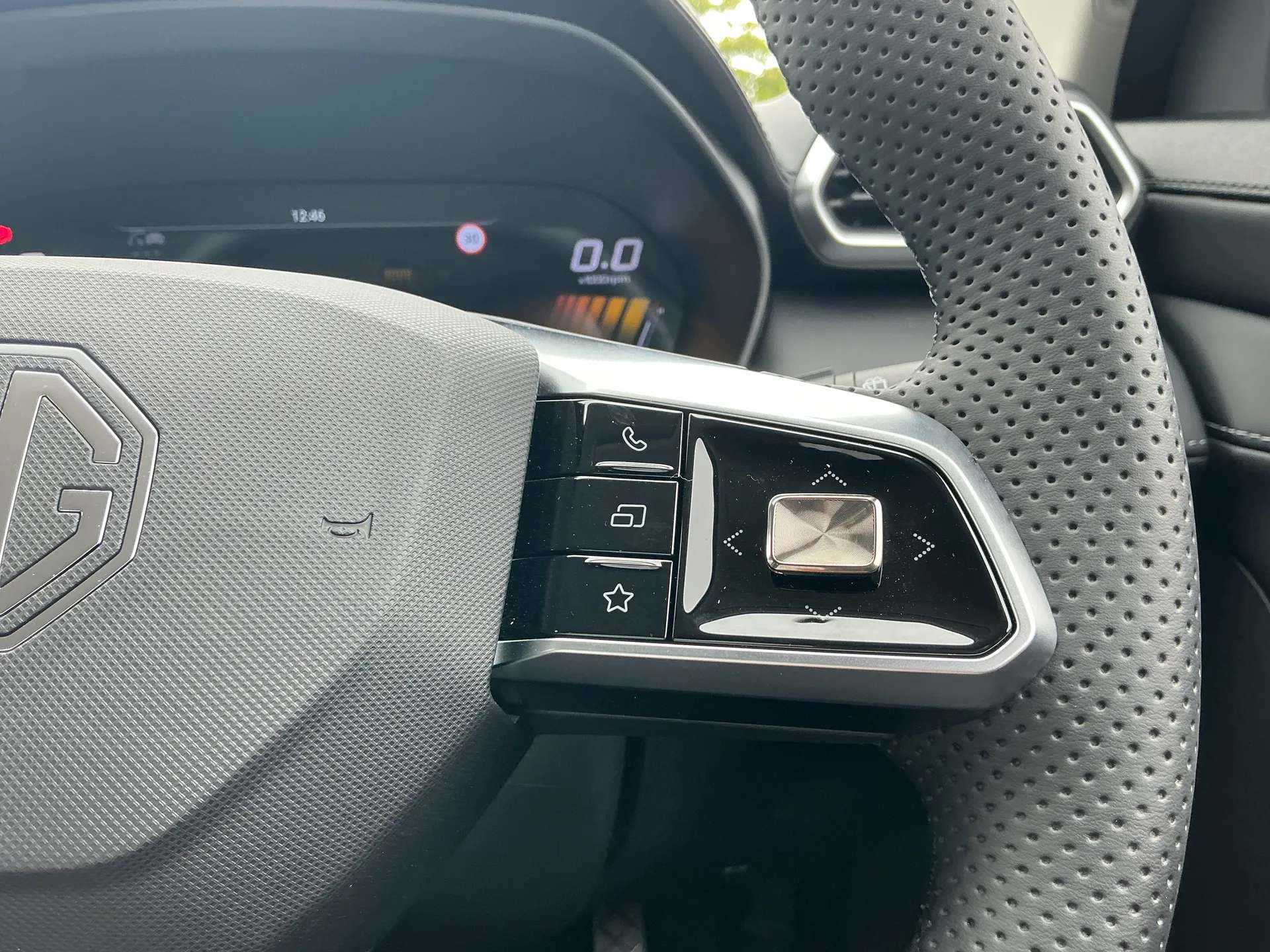2026 MG ZS 2026 MG ZS