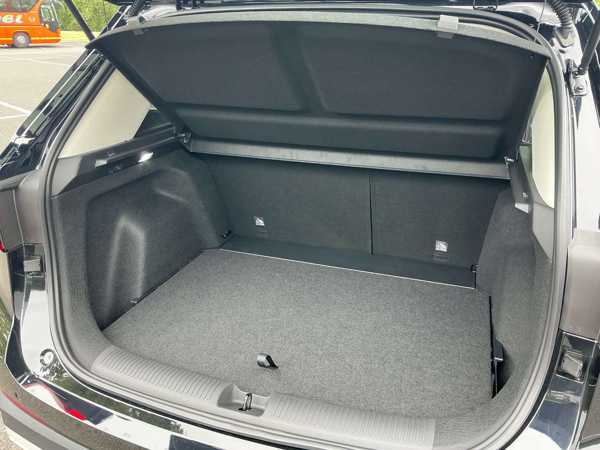 2026 MG ZS 2026 MG ZS