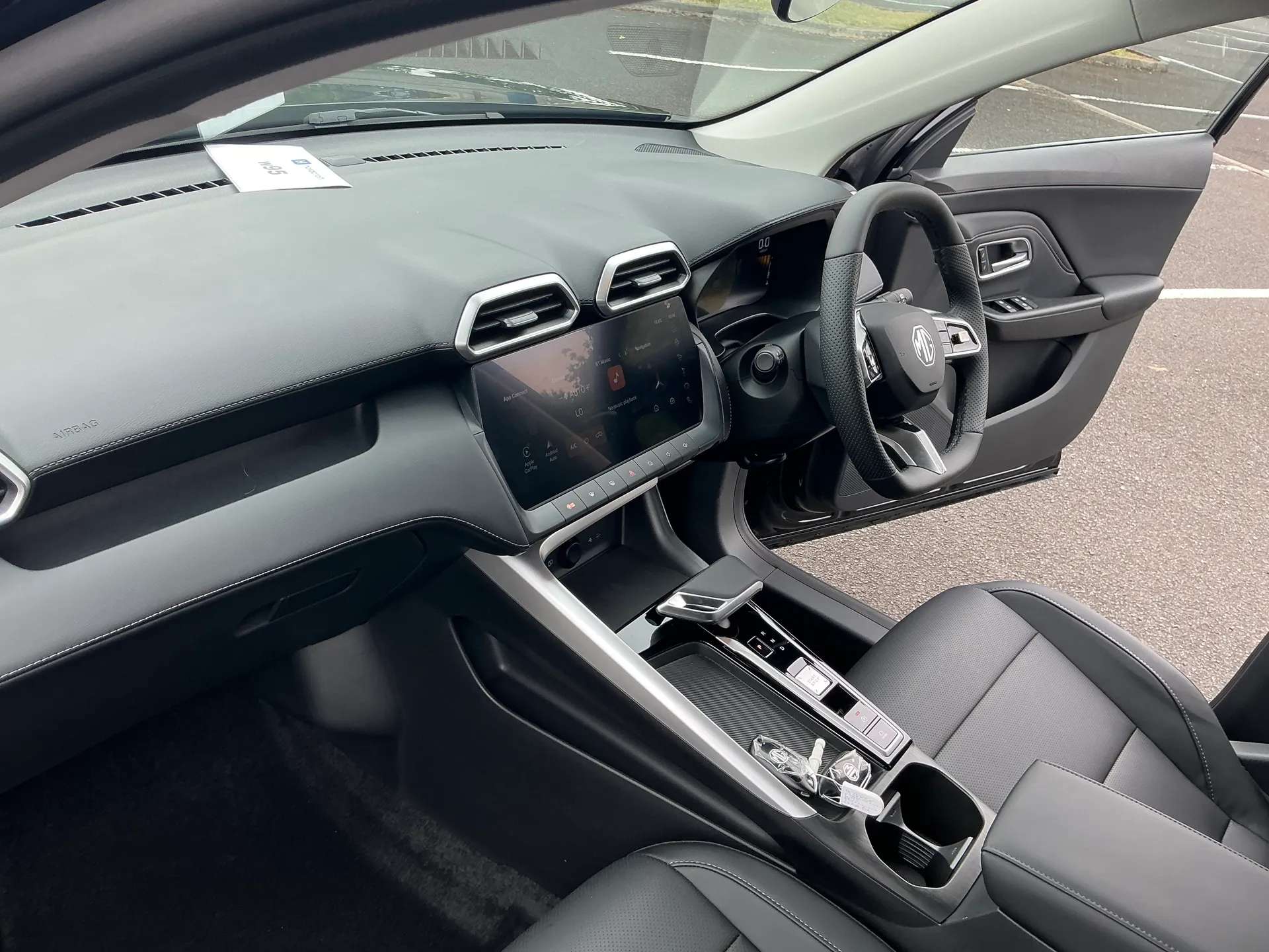2026 MG ZS 2026 MG ZS