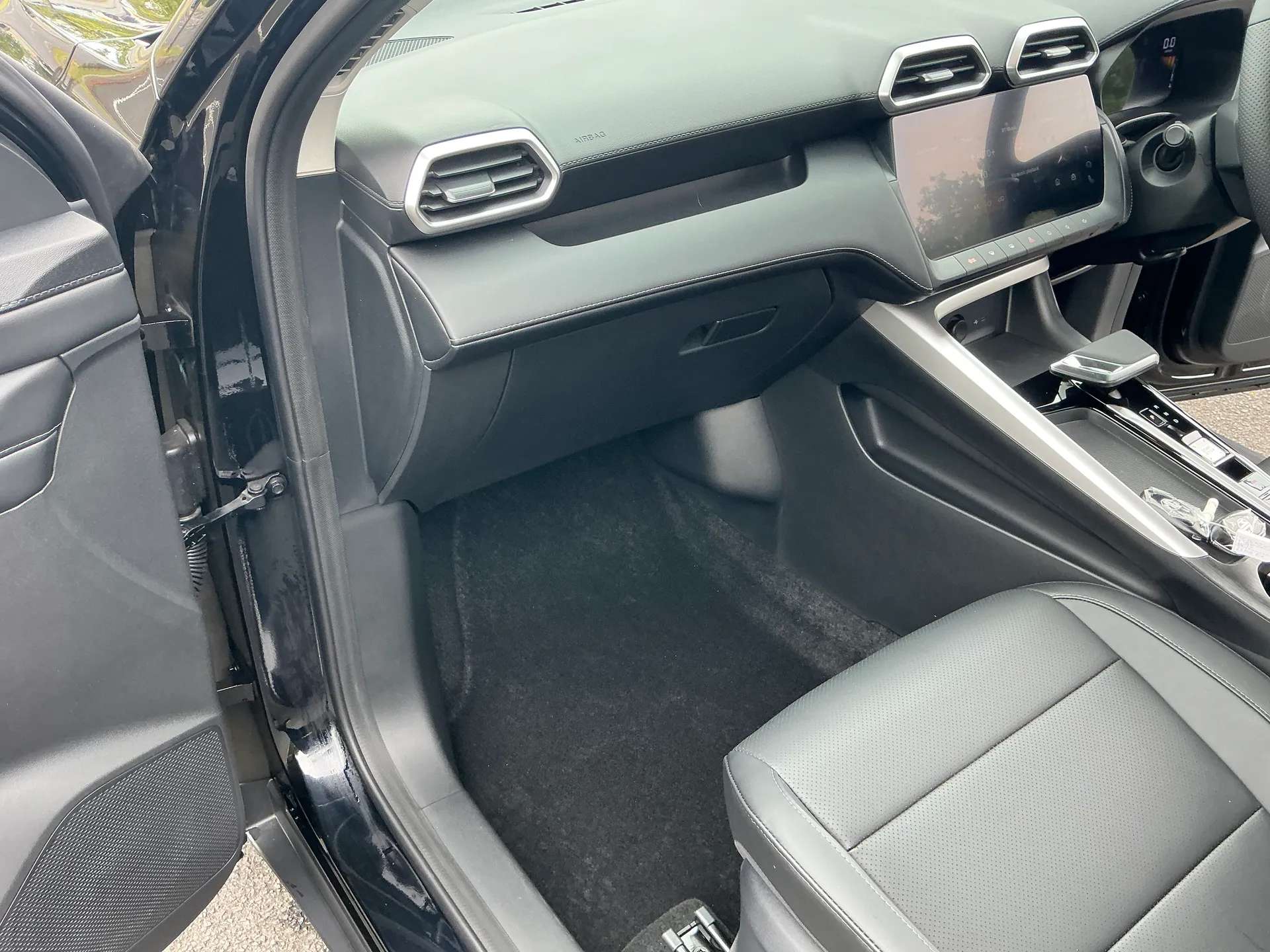 2026 MG ZS 2026 MG ZS