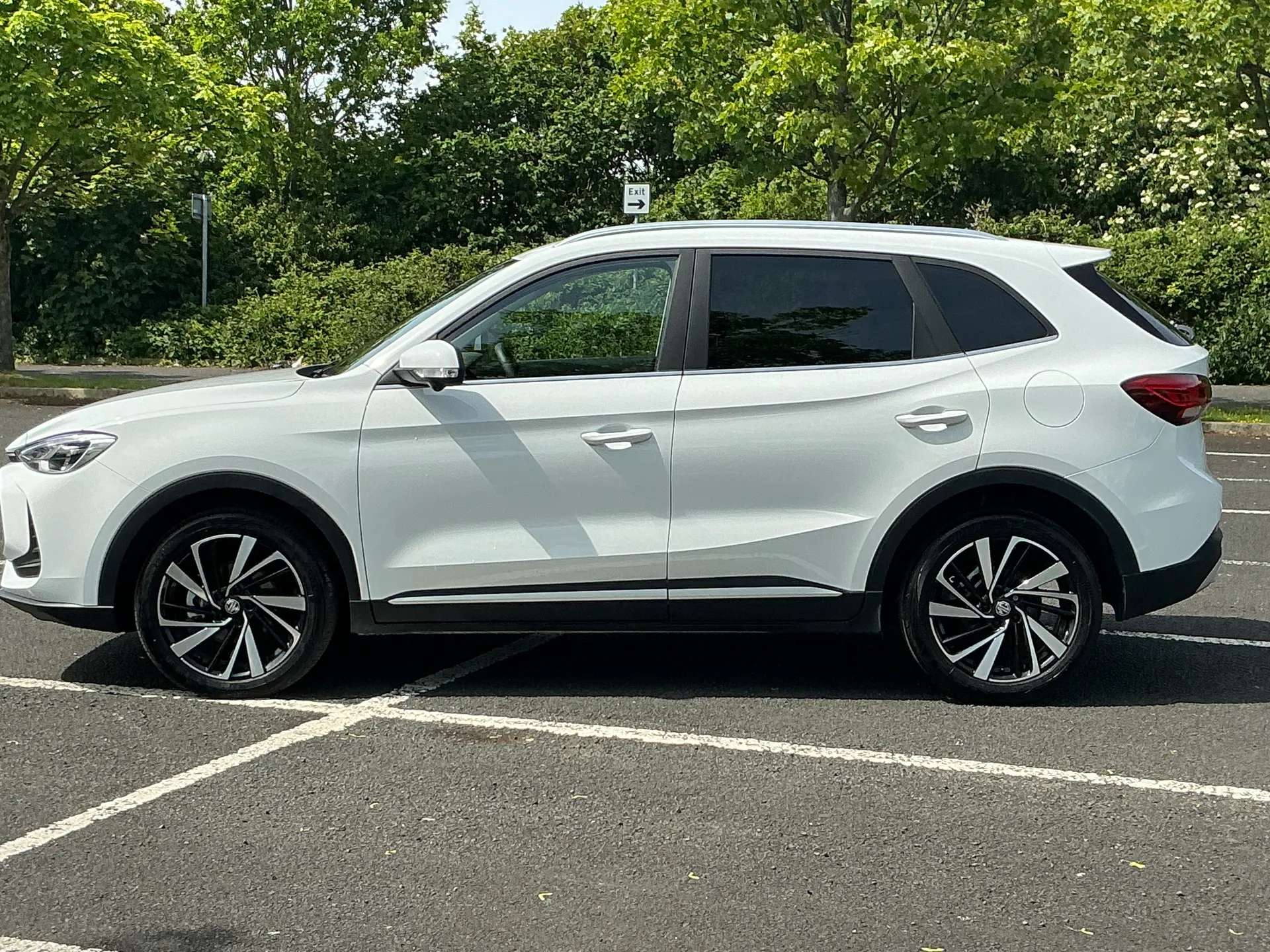 2025 MG ZS 2025 MG ZS