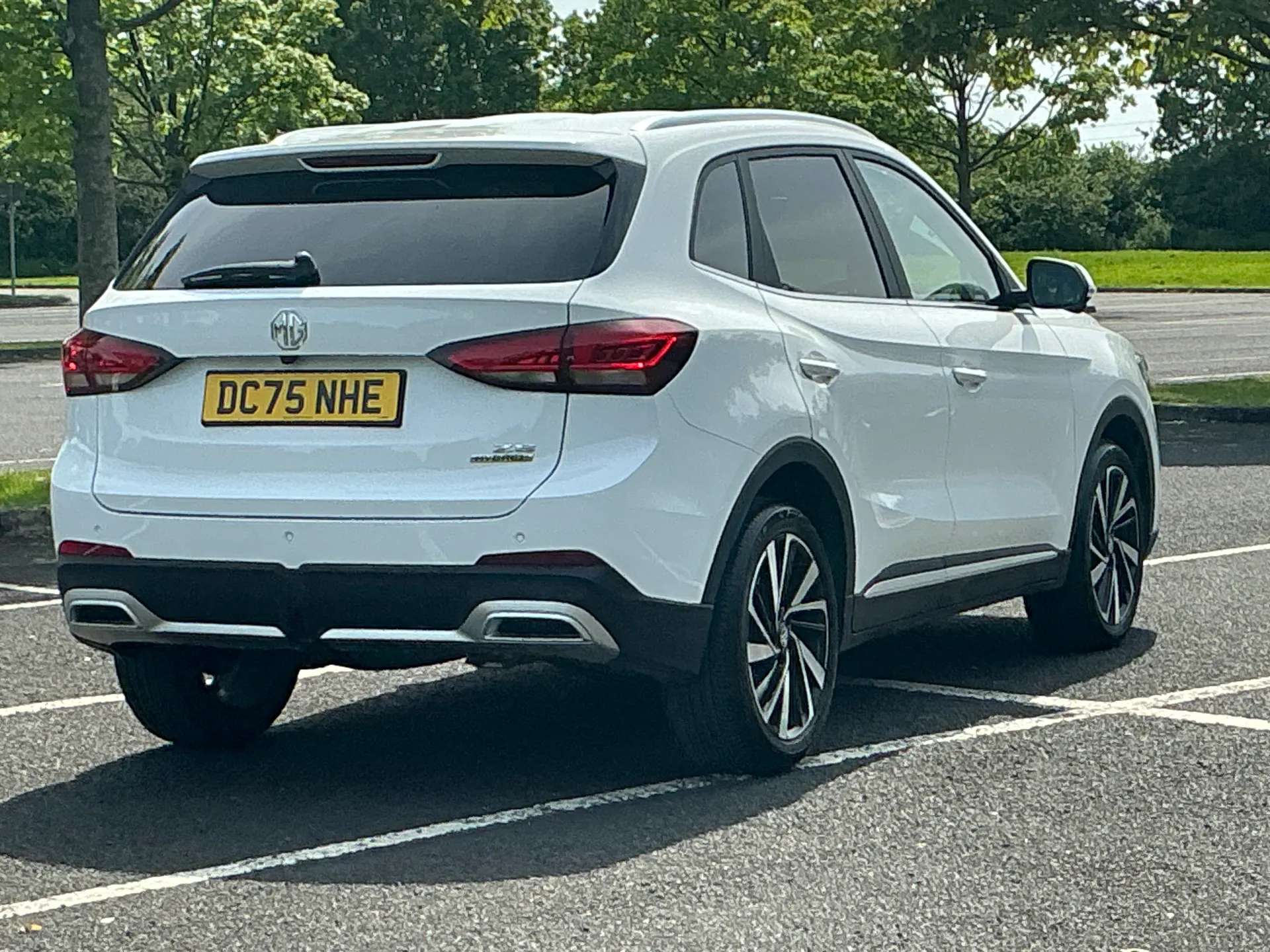 2025 MG ZS 2025 MG ZS