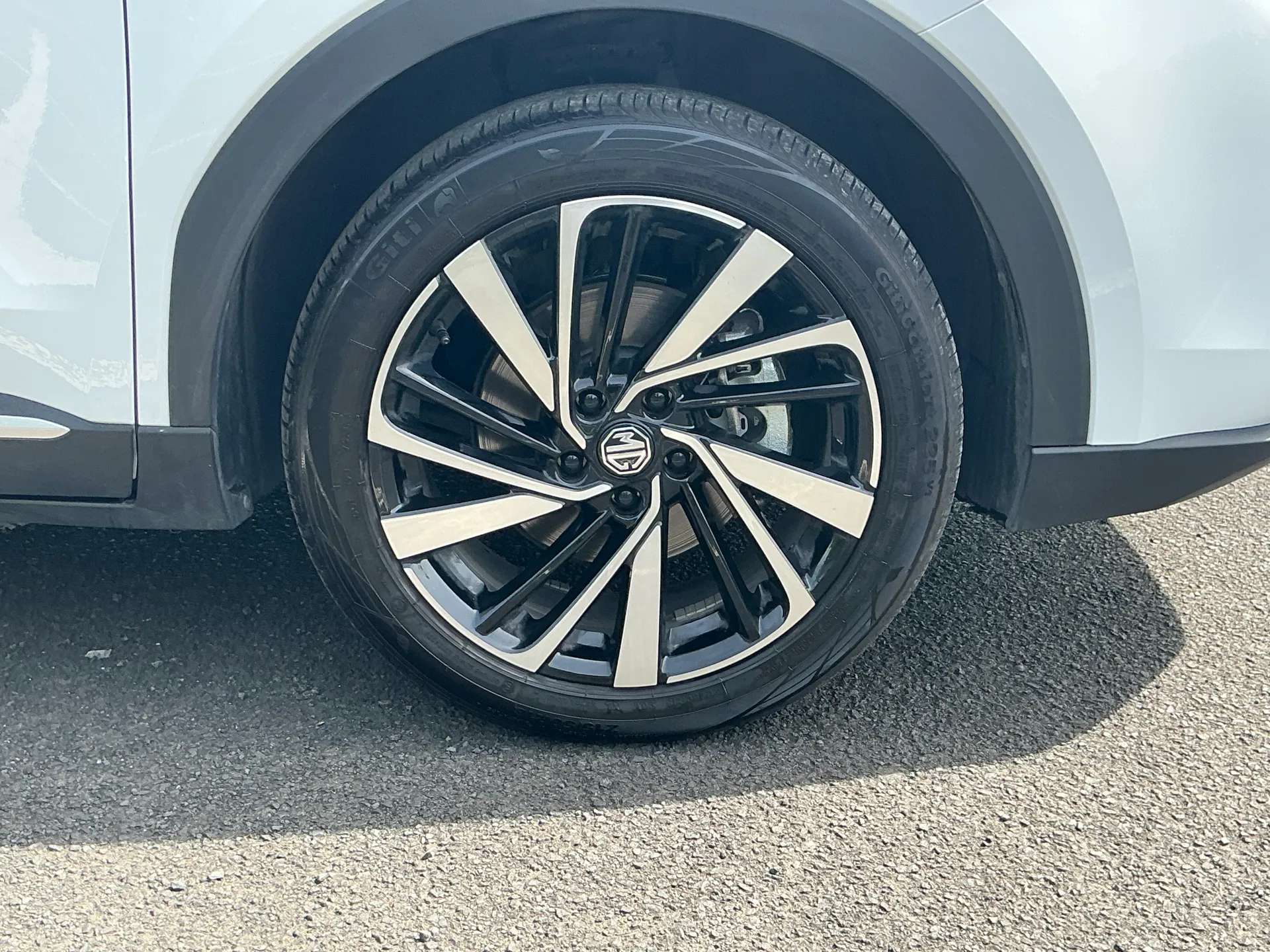 2025 MG ZS 2025 MG ZS