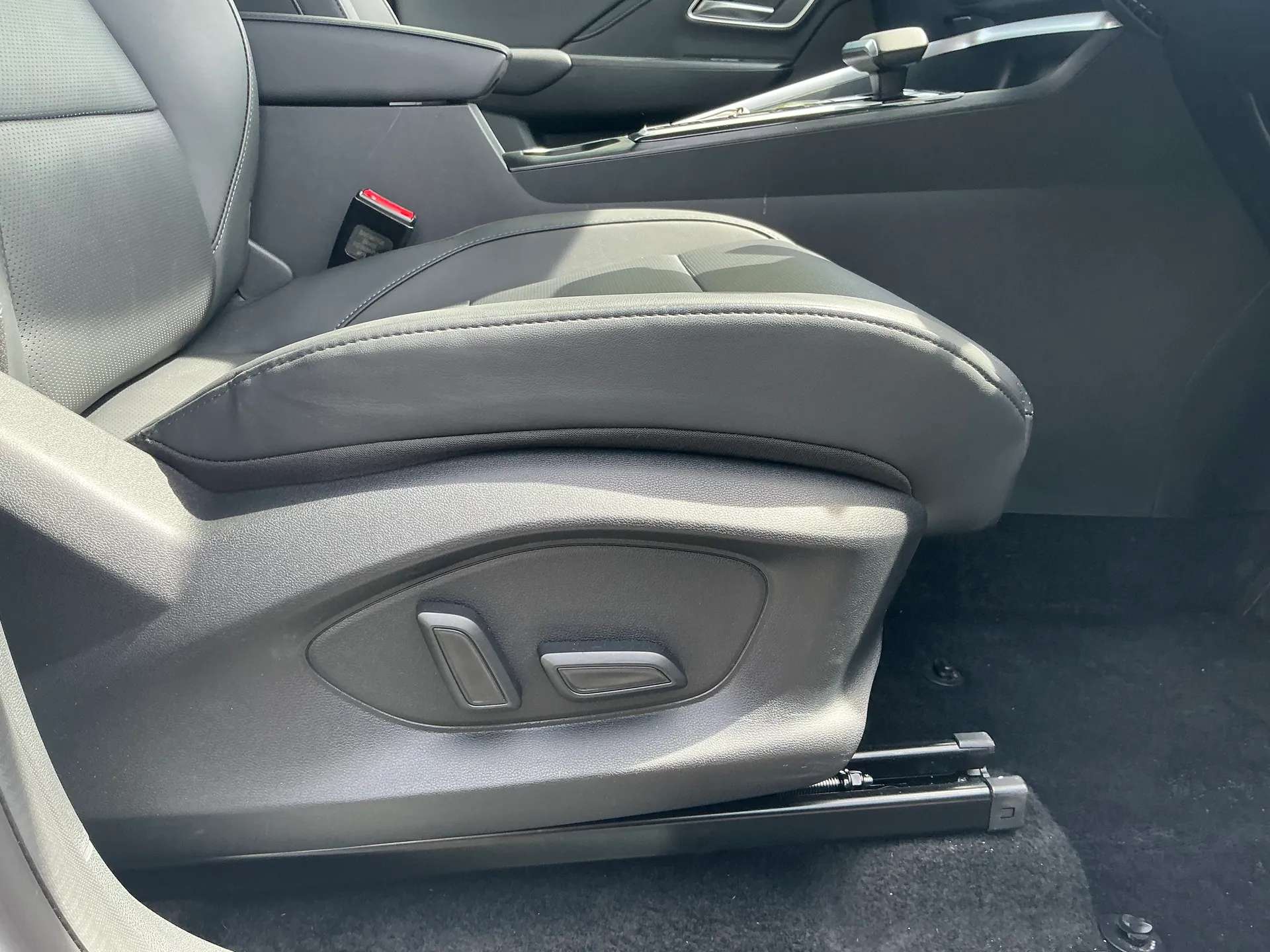 2025 MG ZS 2025 MG ZS