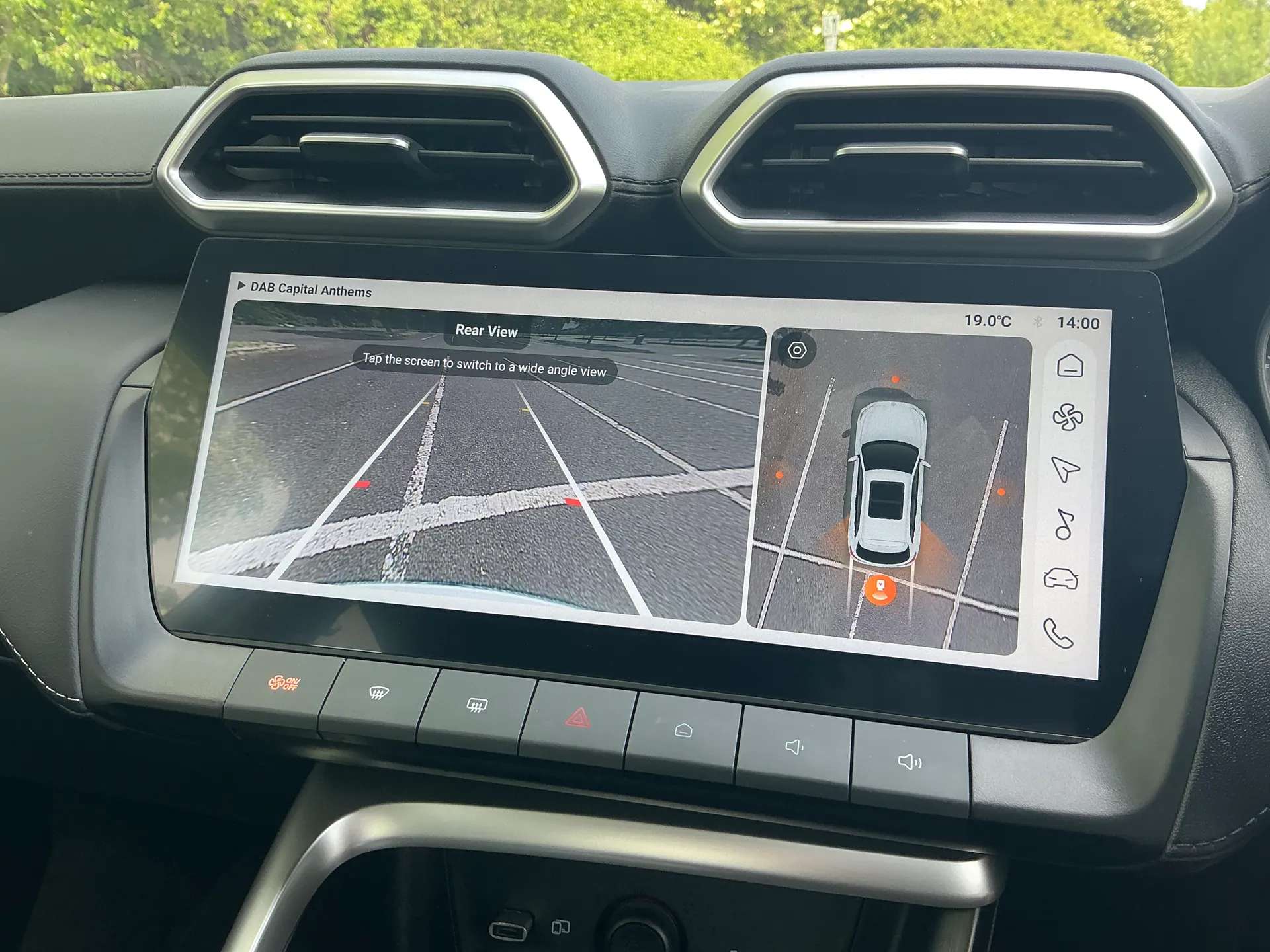 2025 MG ZS 2025 MG ZS