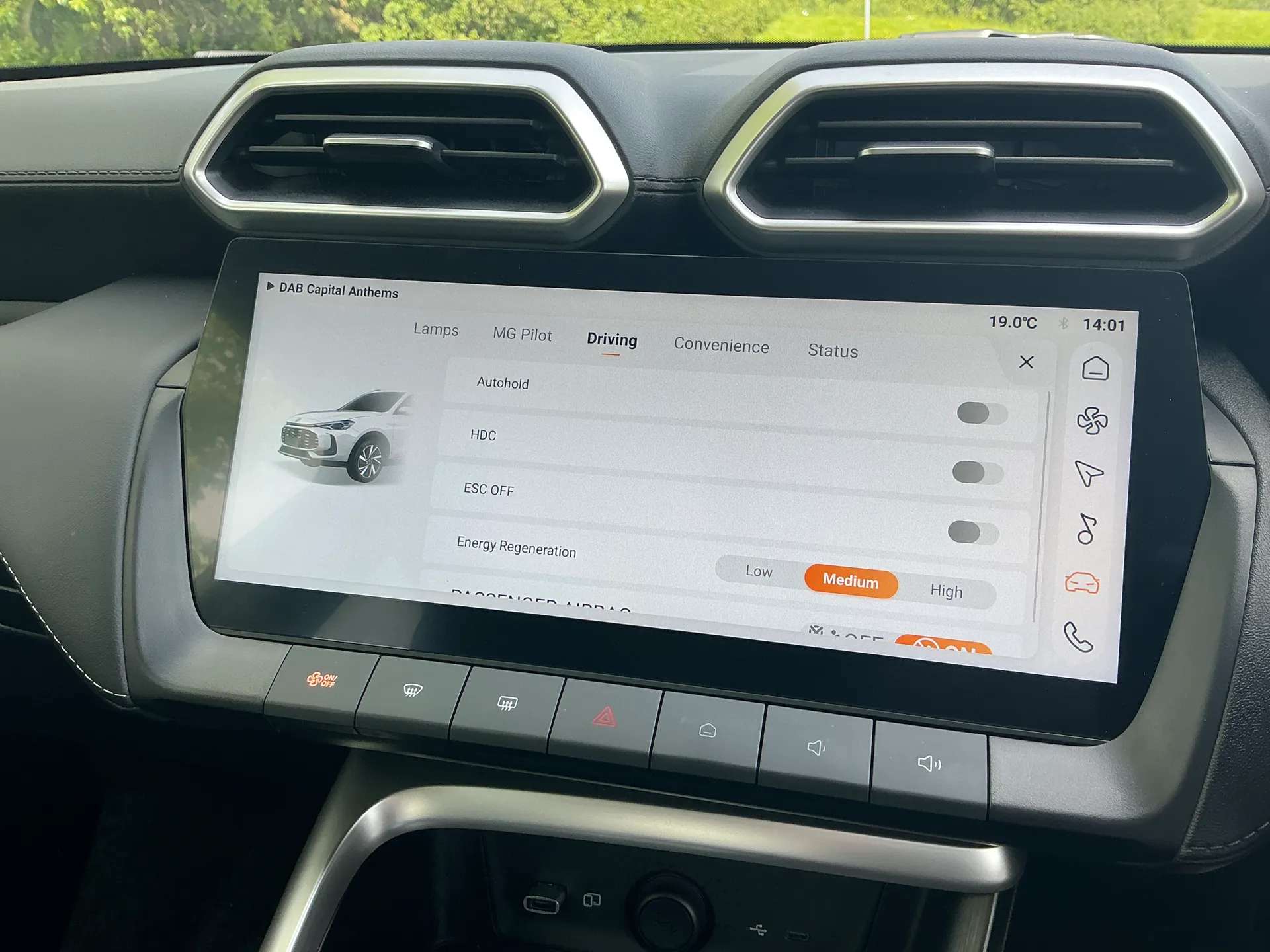 2025 MG ZS 2025 MG ZS