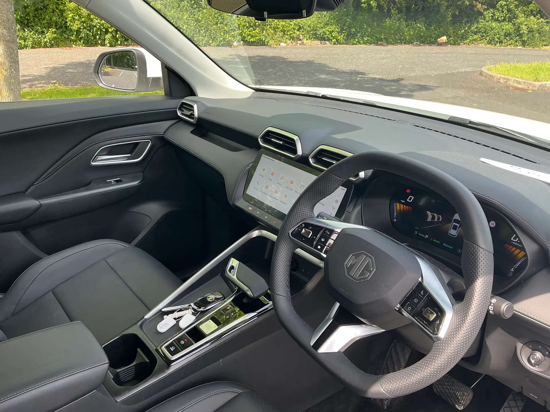 2025 MG ZS 2025 MG ZS