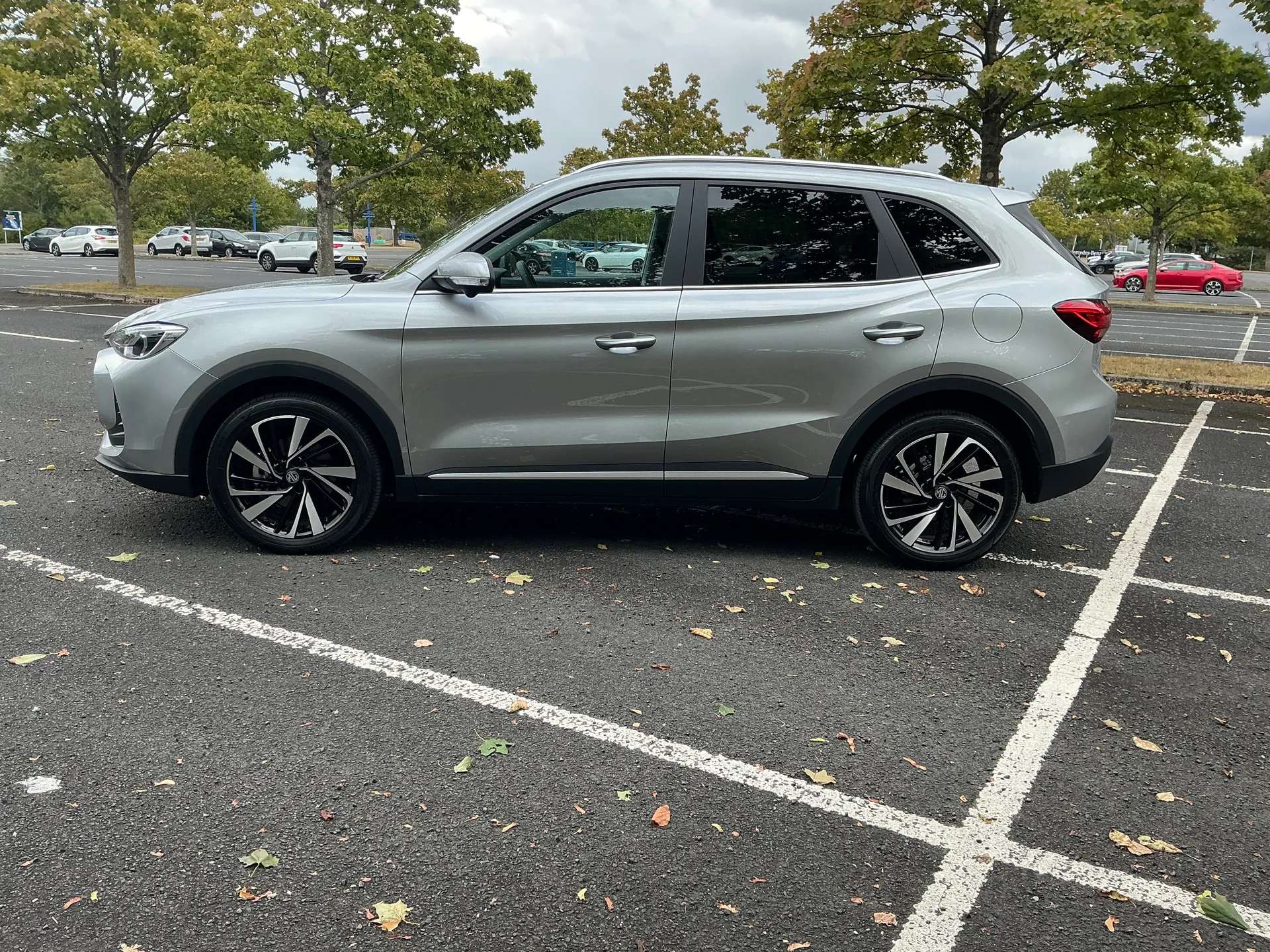 A 2026 MG ZS 1.5 Hybrid+ Trophy 5dr Auto A 2026 MG ZS 1.5 Hybrid+ Trophy 5dr Auto