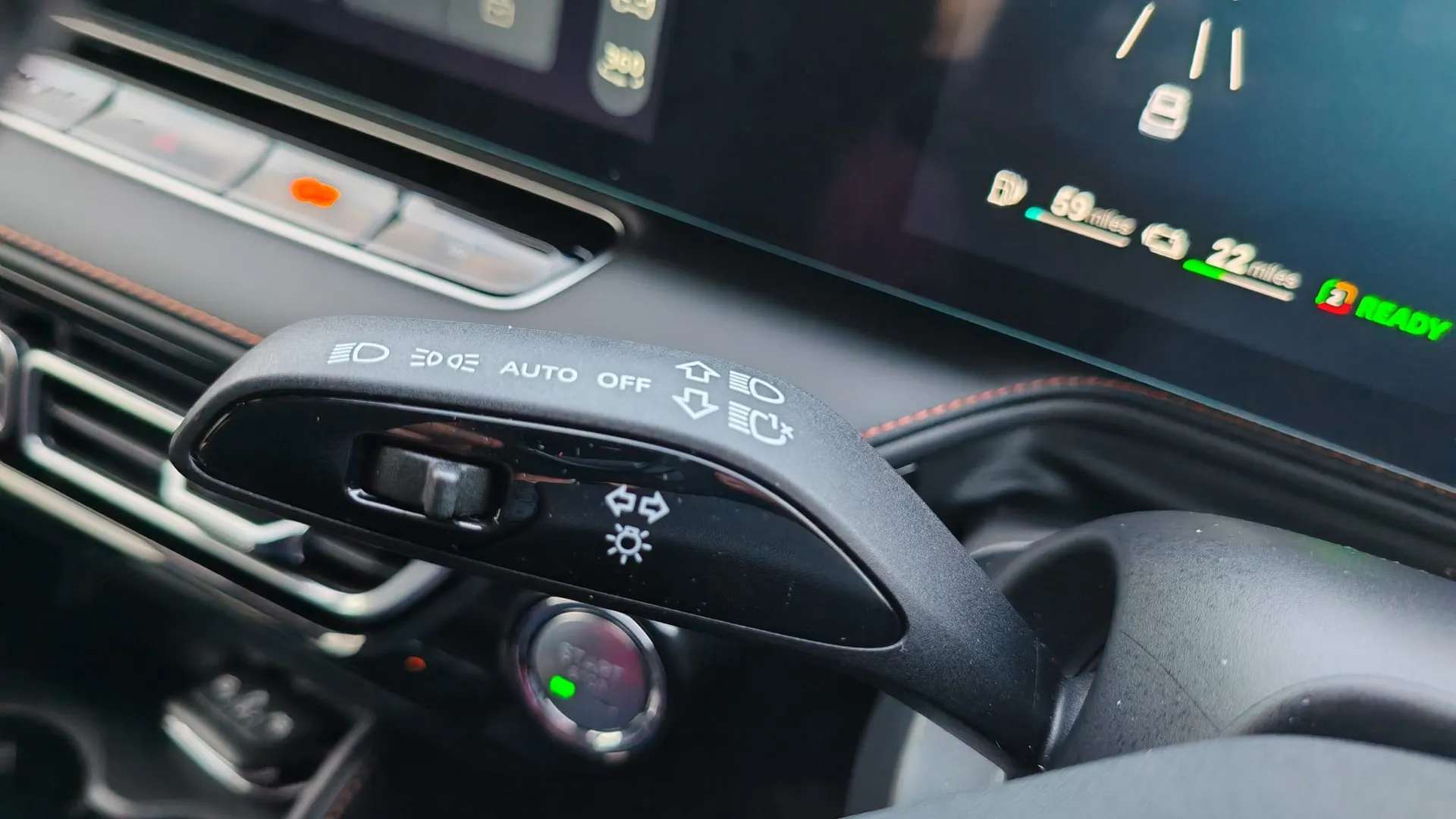 2025 MG MOTOR UK HS 2025 MG MOTOR UK HS