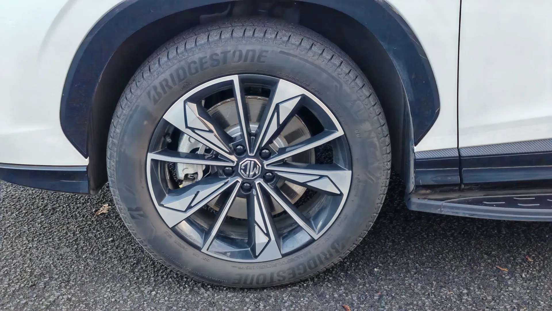 2025 MG MOTOR UK HS 2025 MG MOTOR UK HS