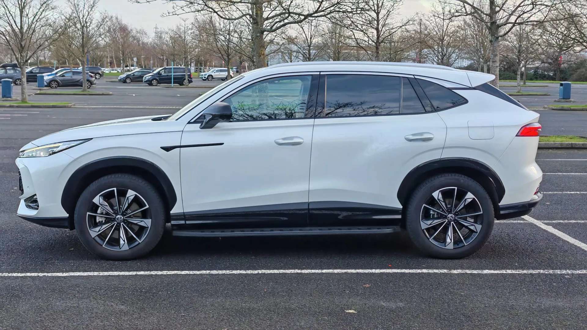 2025 MG MOTOR UK HS 2025 MG MOTOR UK HS