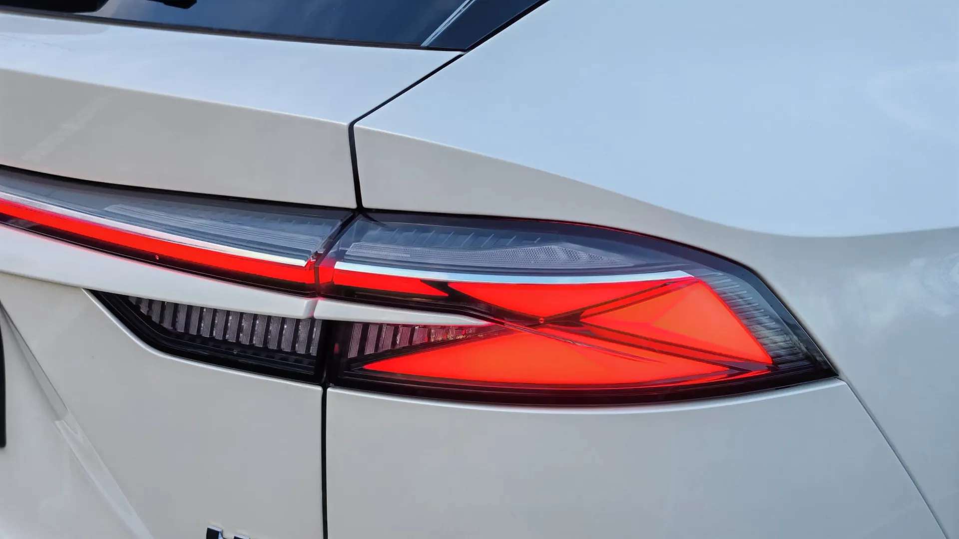 2025 MG MOTOR UK HS 2025 MG MOTOR UK HS