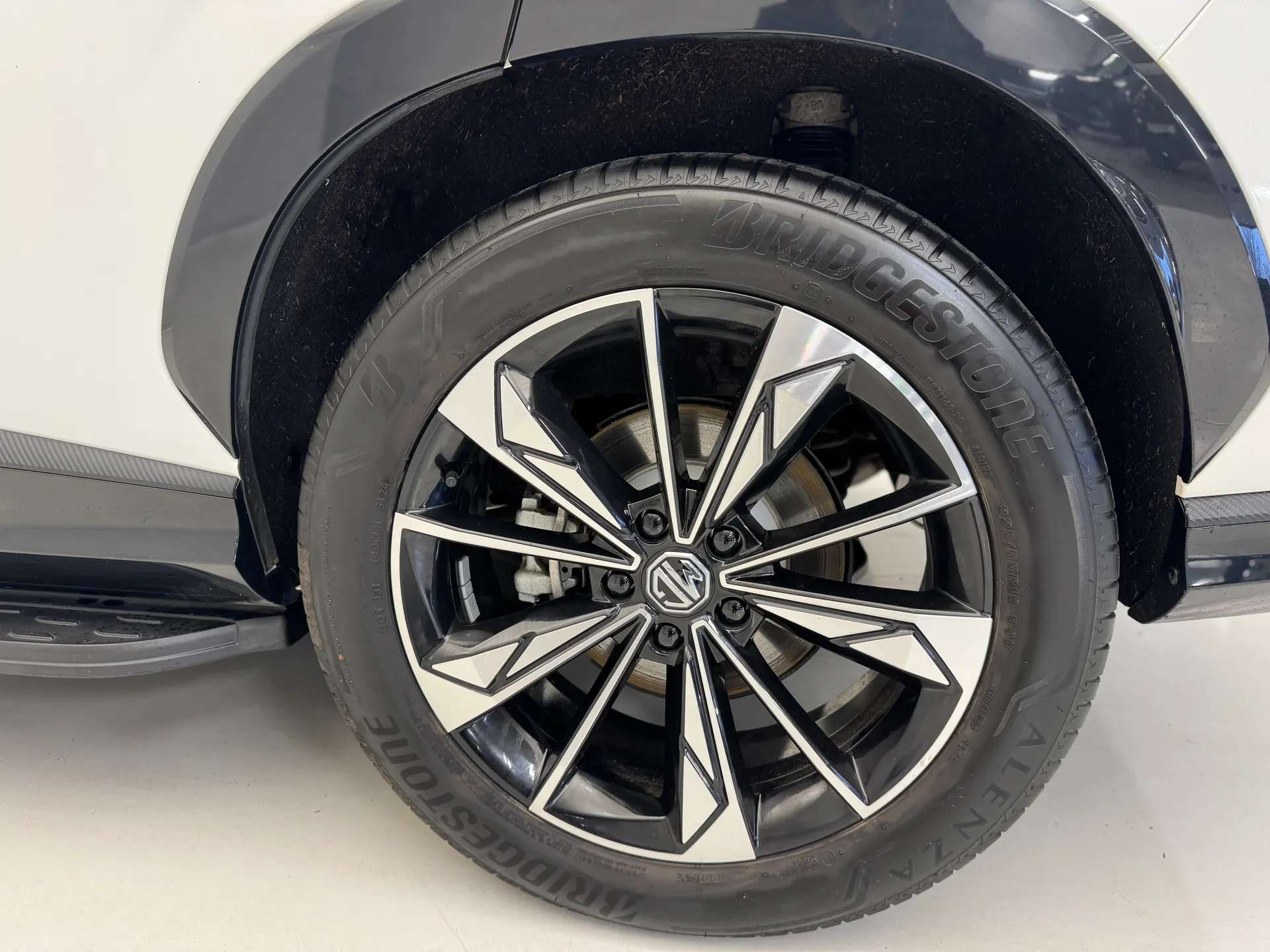 2025 MG MOTOR UK HS 2025 MG MOTOR UK HS