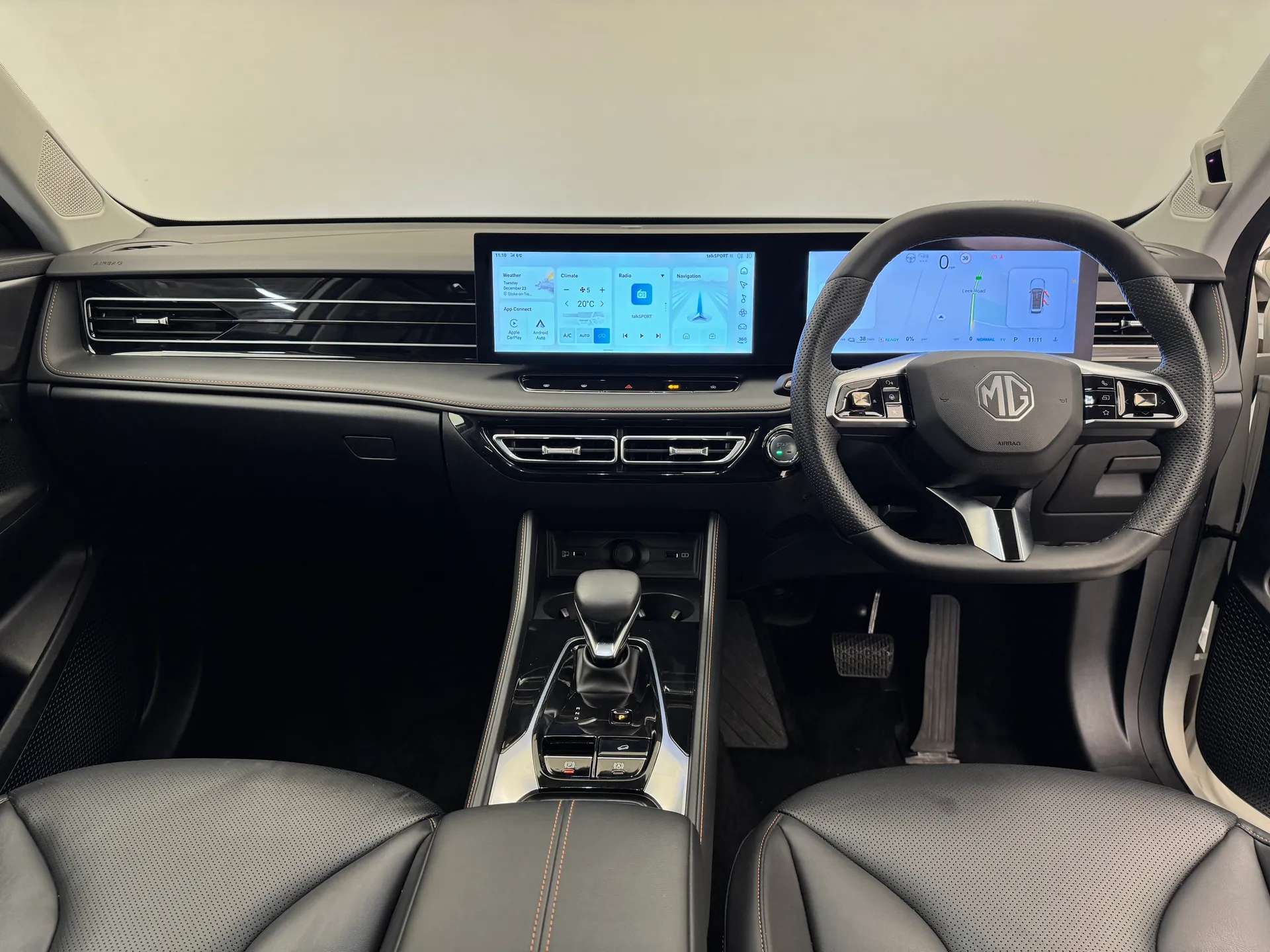 2025 MG MOTOR UK HS 2025 MG MOTOR UK HS