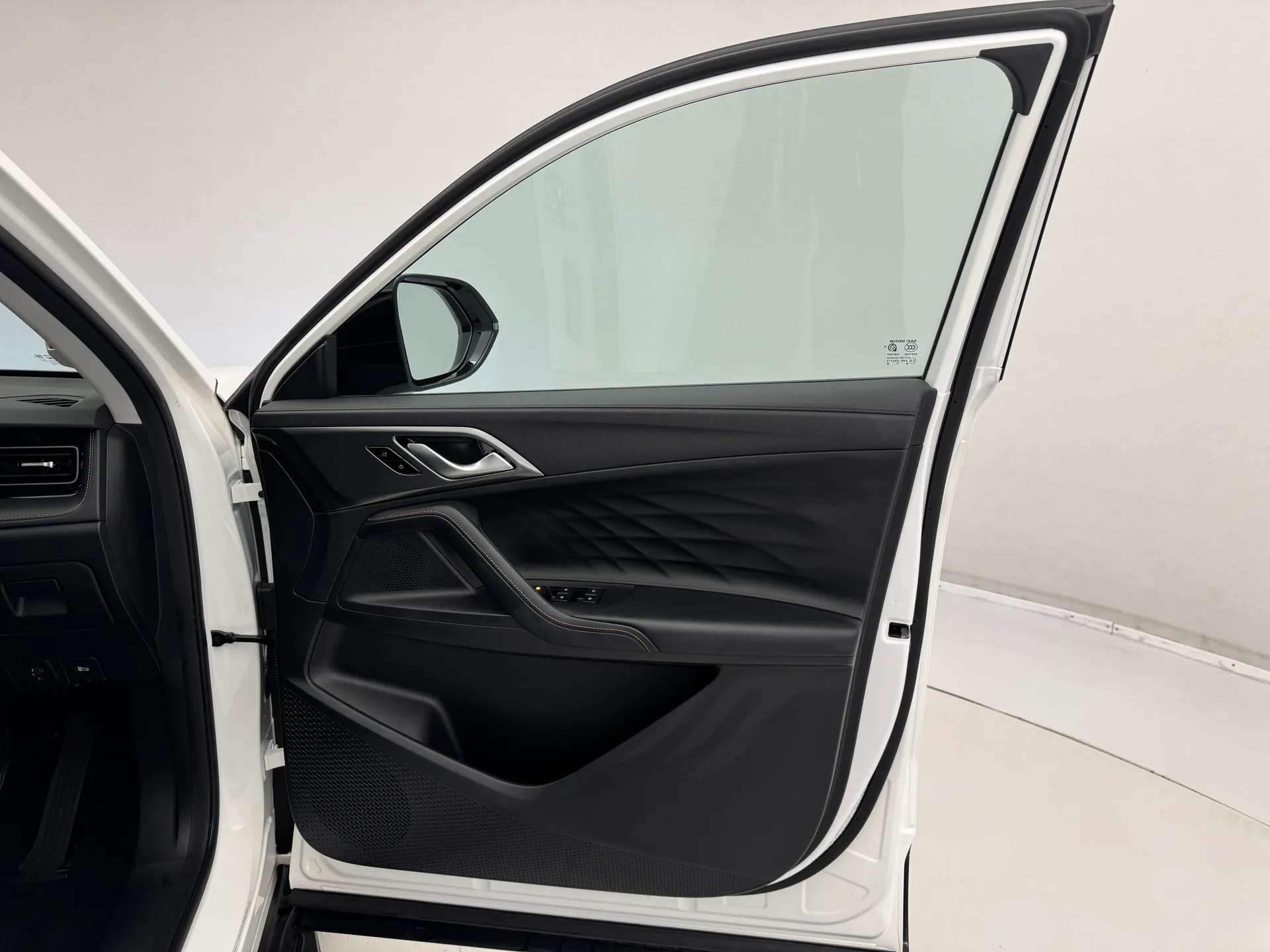 2025 MG MOTOR UK HS 2025 MG MOTOR UK HS