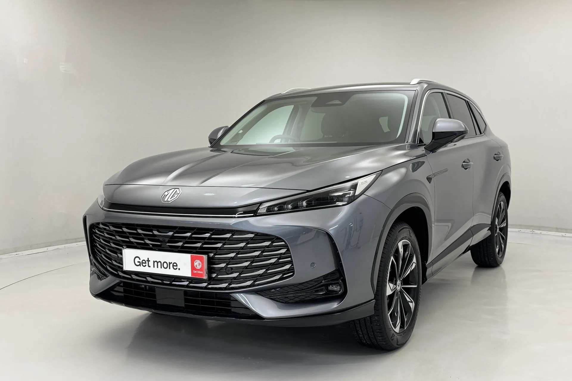 A 2025 MG MOTOR UK HS 1.5 T-GDI Hybrid+ Trophy 5dr Auto â
25.5MY + WIRELESS CARPLAYâ
A 2025 MG MOTOR UK HS 1.5 T-GDI Hybrid+ Trophy 5dr Auto â
25.5MY + WIRELESS CARPLAYâ