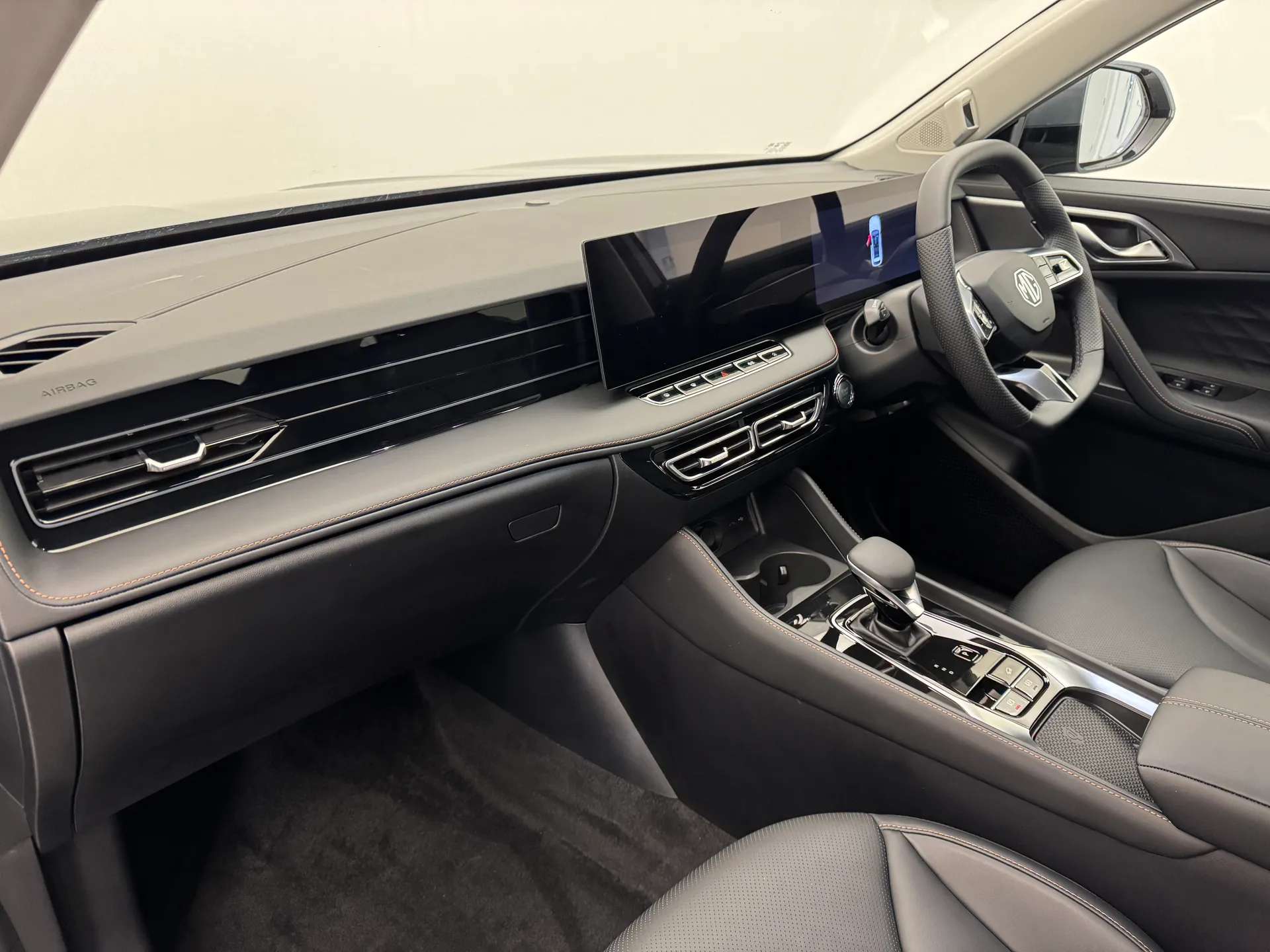 2025 MG MOTOR UK HS 2025 MG MOTOR UK HS