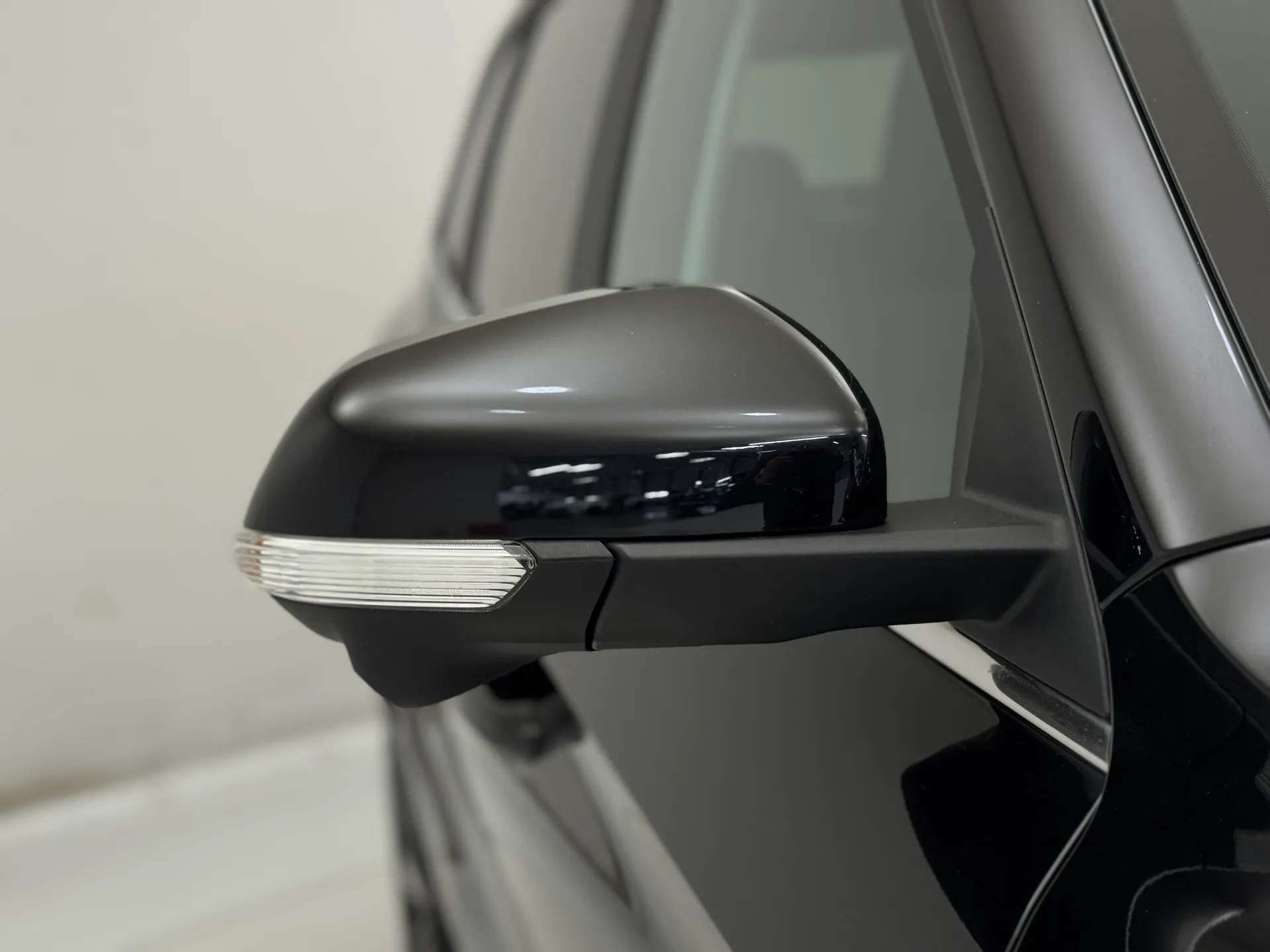 2025 MG ZS 2025 MG ZS