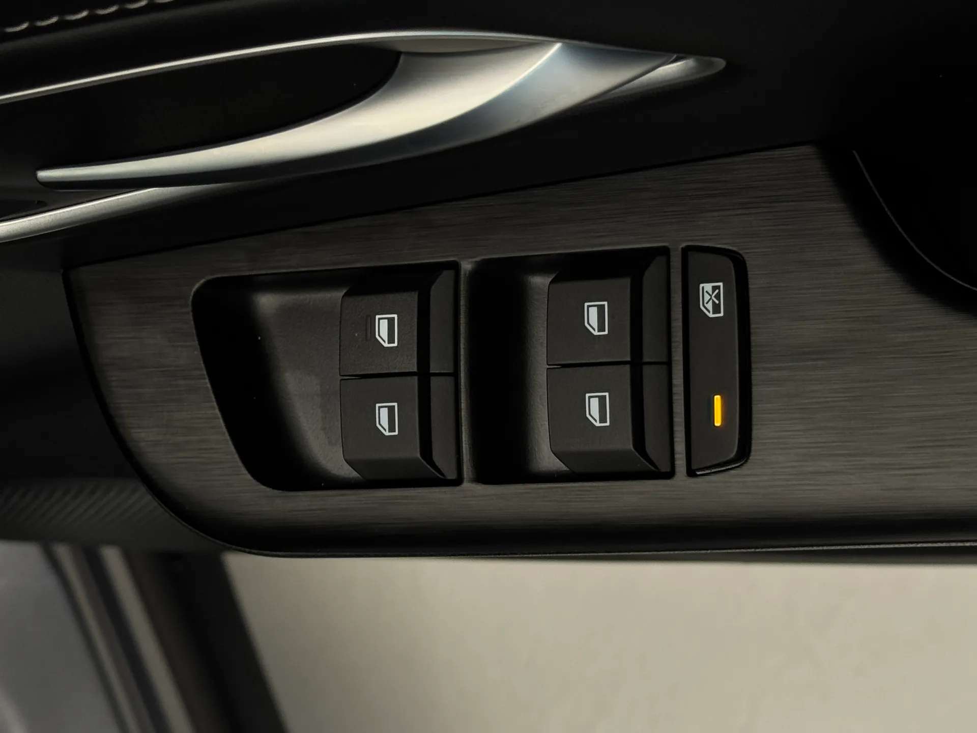 2025 MG ZS 2025 MG ZS