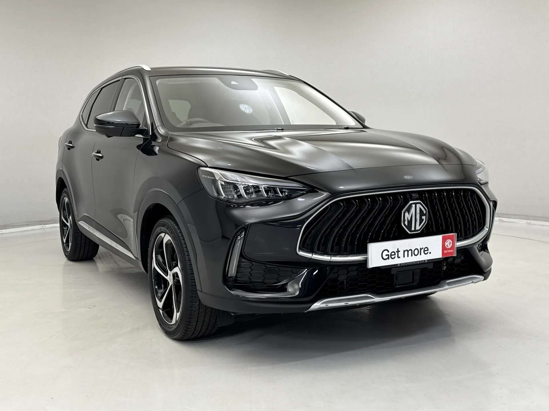 A 2024 MG MOTOR UK HS 1.5 T-GDI PHEV Trophy 5dr Auto â
PLUG IN HYBRID â
A 2024 MG MOTOR UK HS 1.5 T-GDI PHEV Trophy 5dr Auto â
PLUG IN HYBRID â