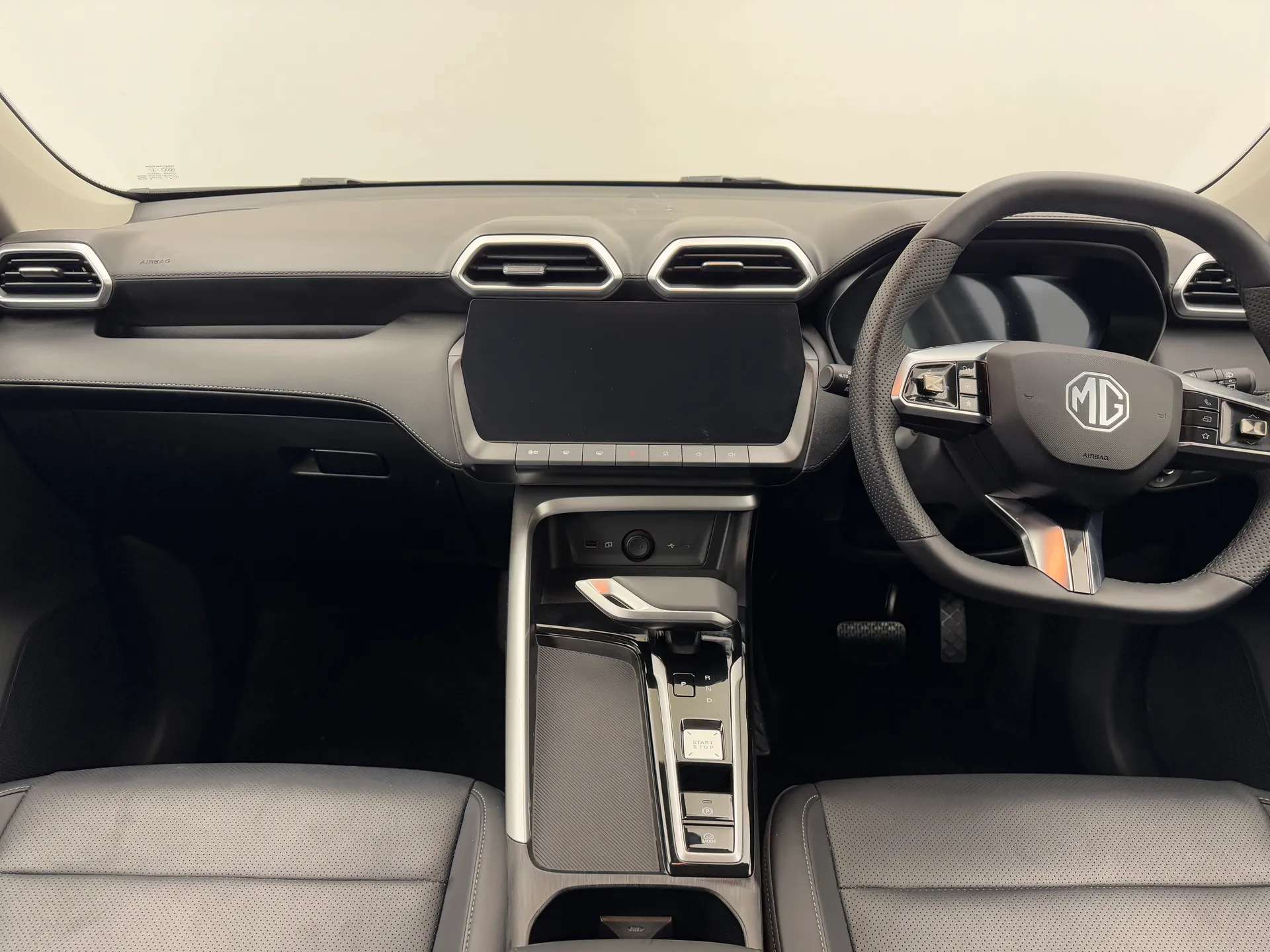 2025 MG MOTOR UK ZS 2025 MG MOTOR UK ZS