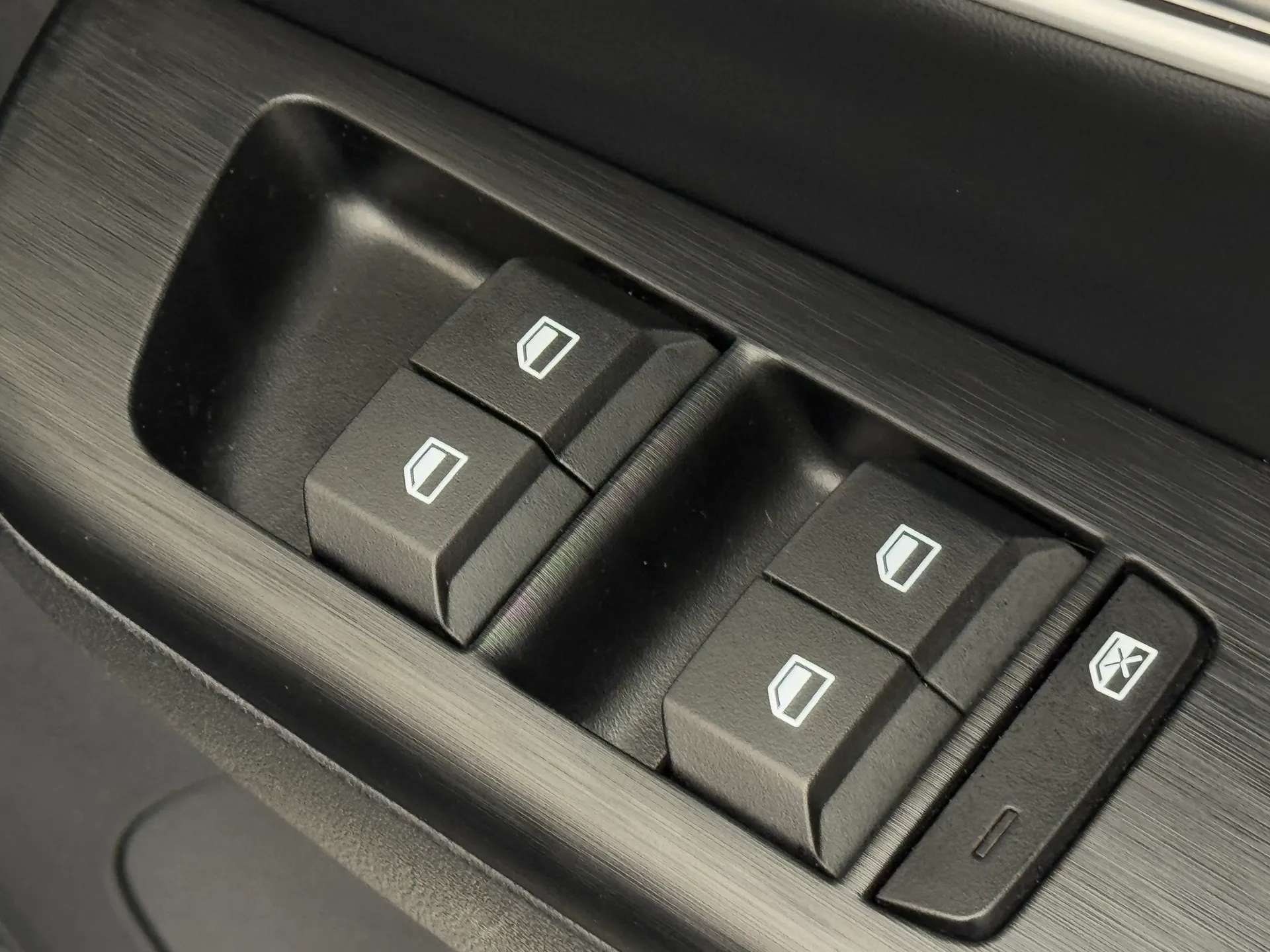 2025 MG MOTOR UK ZS 2025 MG MOTOR UK ZS