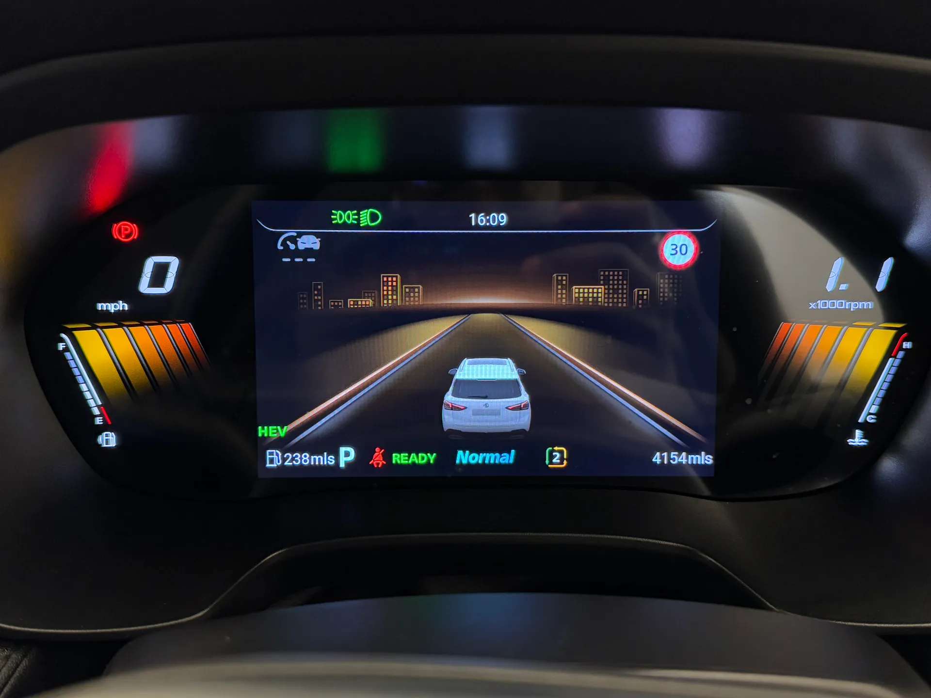 2025 MG MOTOR UK ZS 2025 MG MOTOR UK ZS