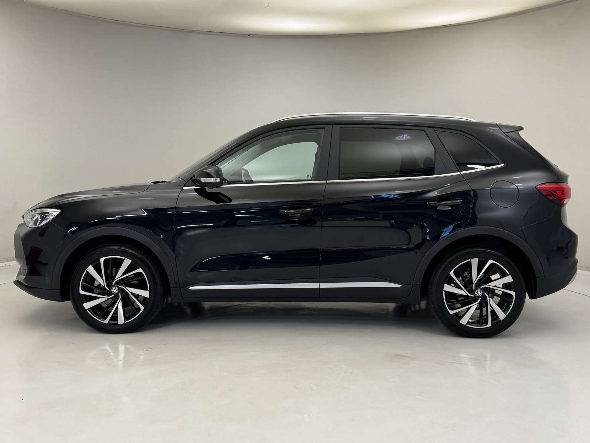 2025 MG ZS 2025 MG ZS