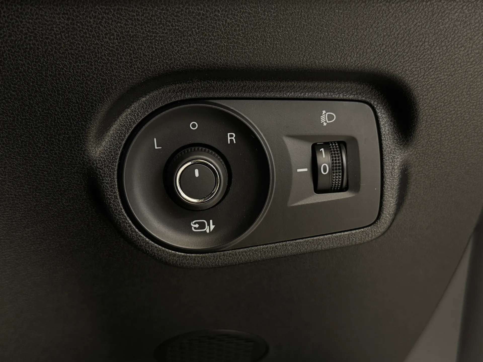 2026 MG ZS 2026 MG ZS