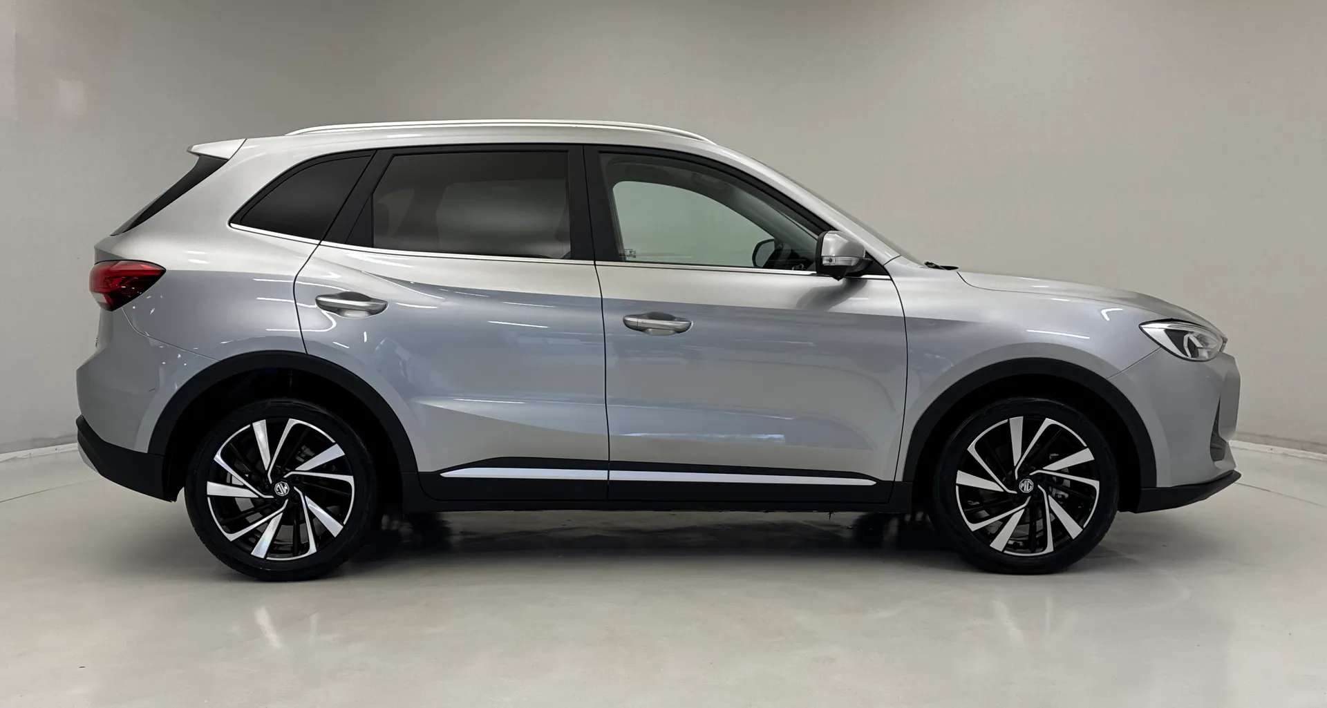 2025 MG MOTOR UK ZS 2025 MG MOTOR UK ZS