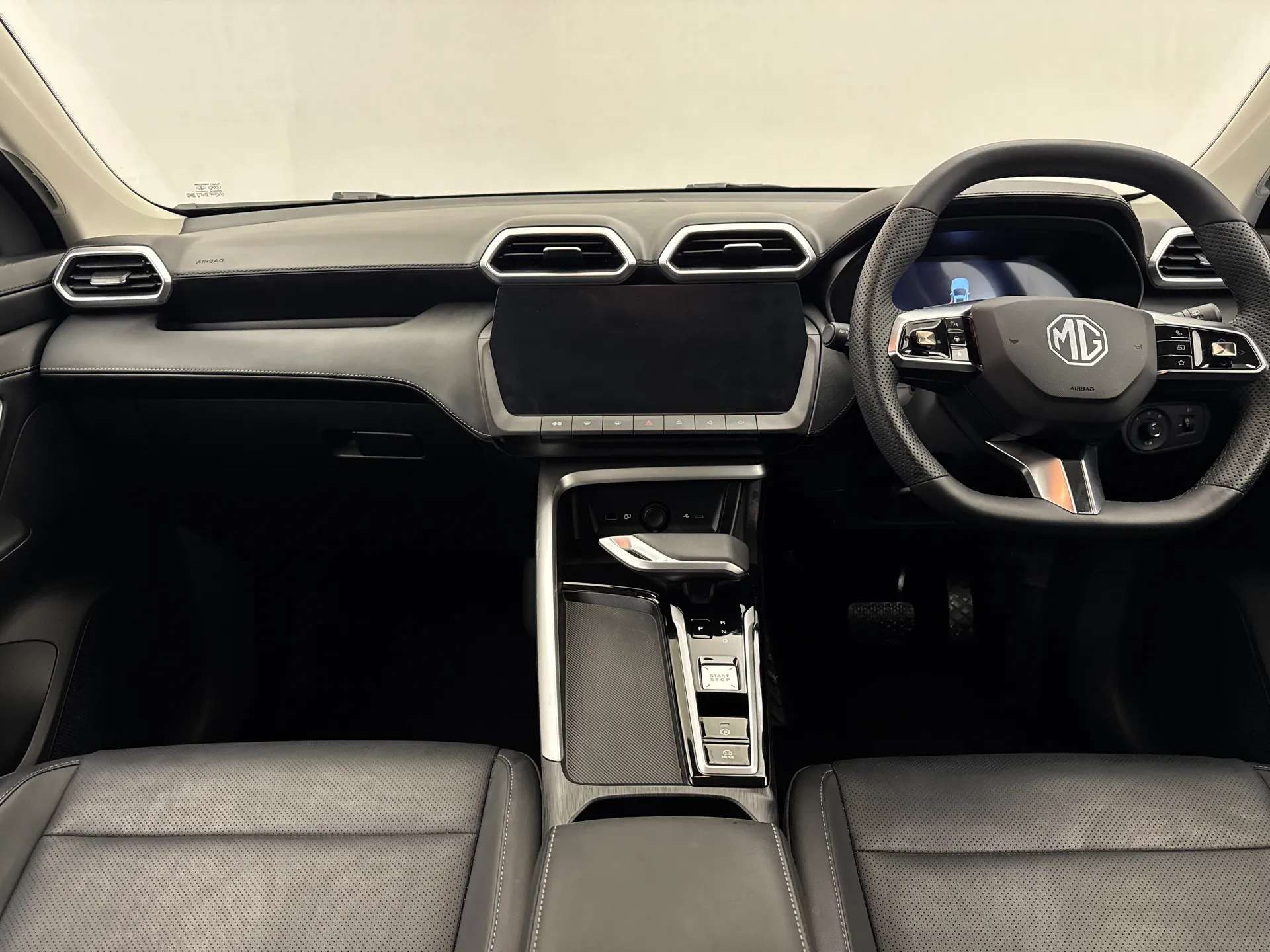 2025 MG MOTOR UK ZS 2025 MG MOTOR UK ZS