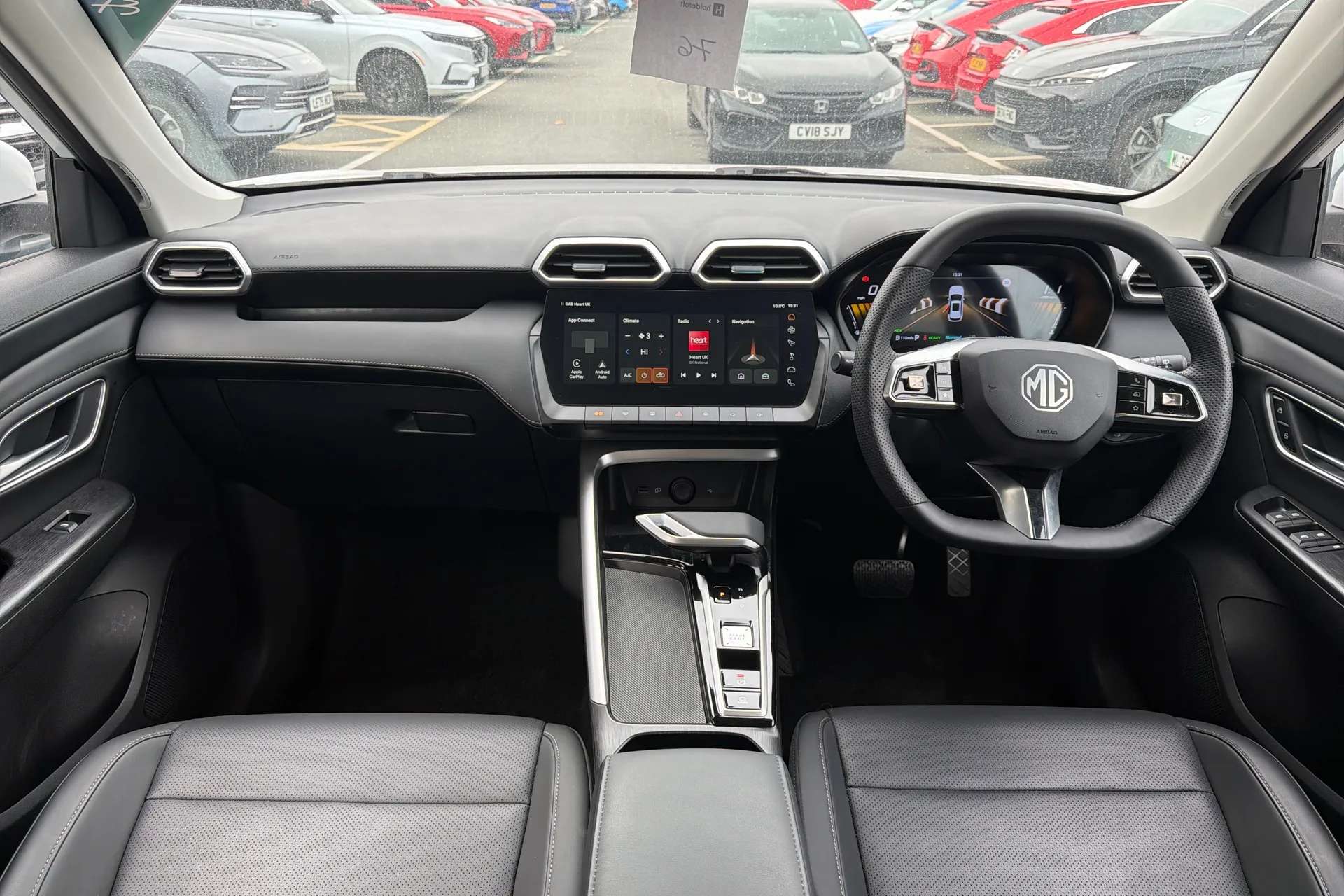 A 2025 MG MOTOR UK ZS 1.5 Hybrid+ Trophy 5dr Auto A 2025 MG MOTOR UK ZS 1.5 Hybrid+ Trophy 5dr Auto