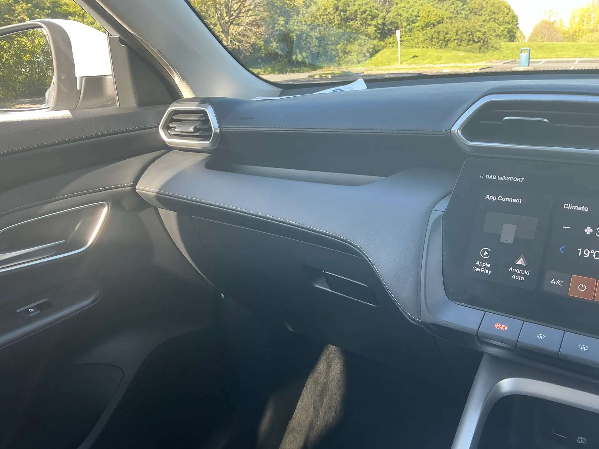 2024 MG MOTOR UK ZS 2024 MG MOTOR UK ZS