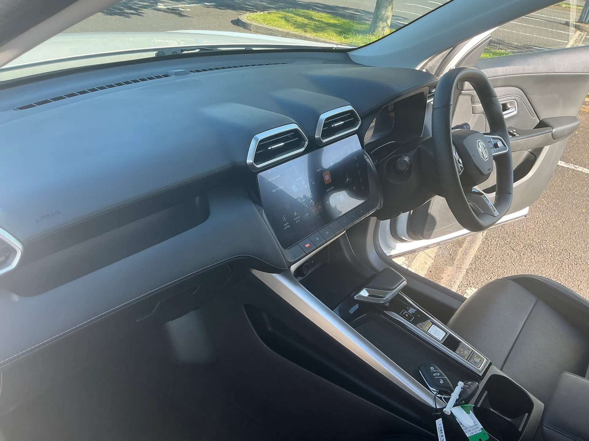 2024 MG MOTOR UK ZS 2024 MG MOTOR UK ZS