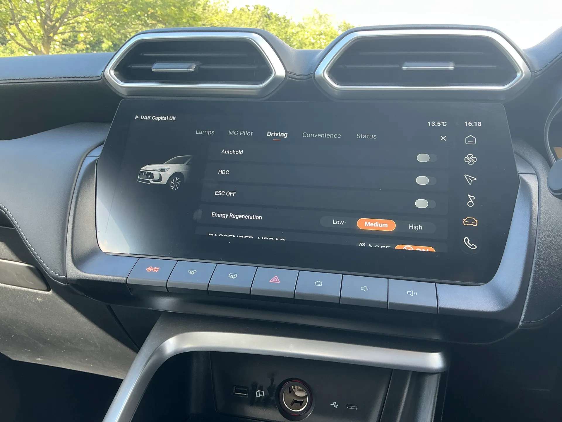 2025 MG ZS 2025 MG ZS