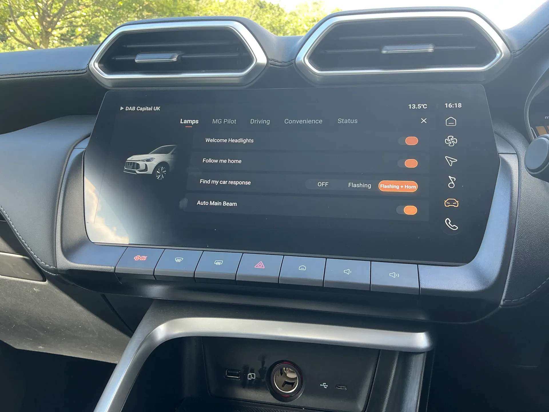 2025 MG ZS 2025 MG ZS